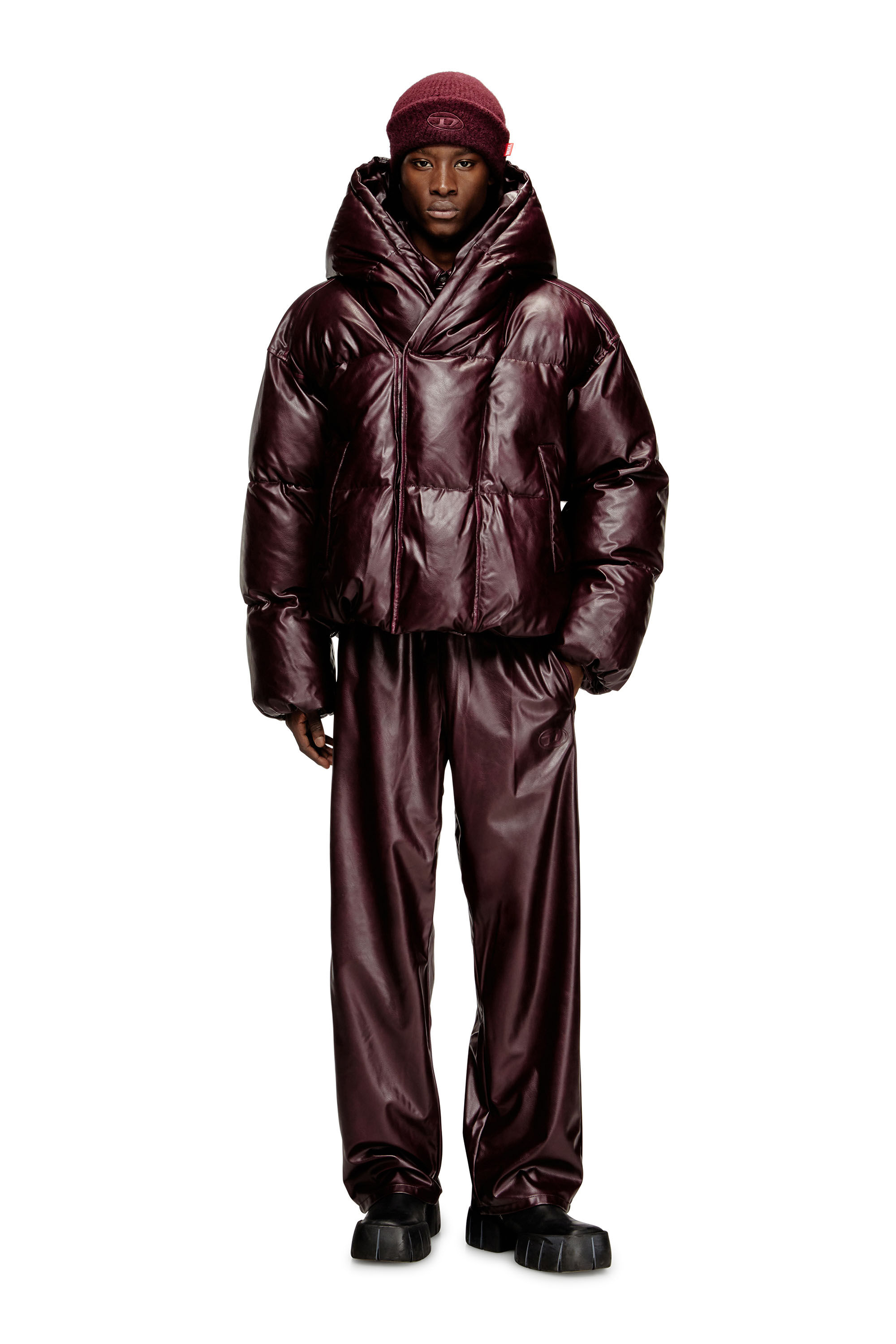 Diesel - FR-W-MYLEY, Chaqueta acolchada con capucha en burgundy Hombre in Rojo - 1