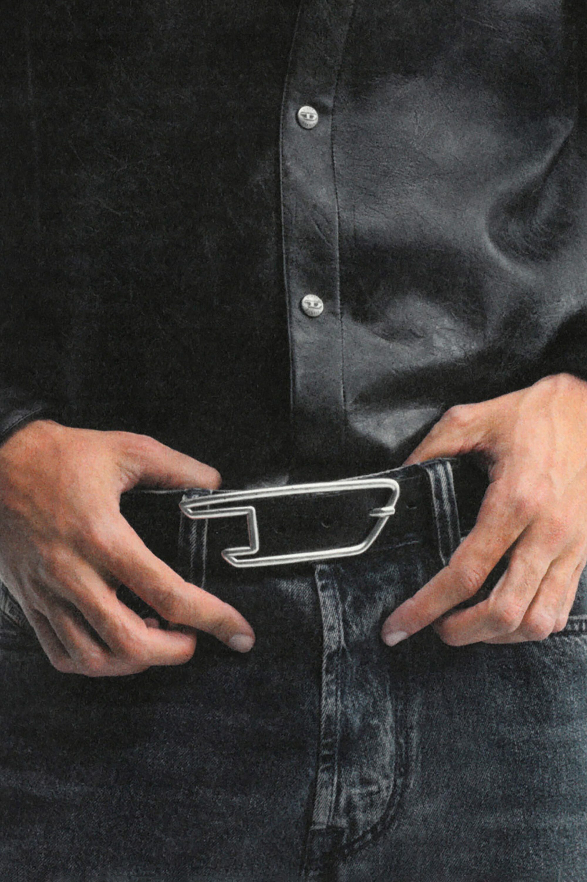 Diesel - B-D LINE 30, Unisex's 3cm leather belt with D-logo buckle in Black - 4