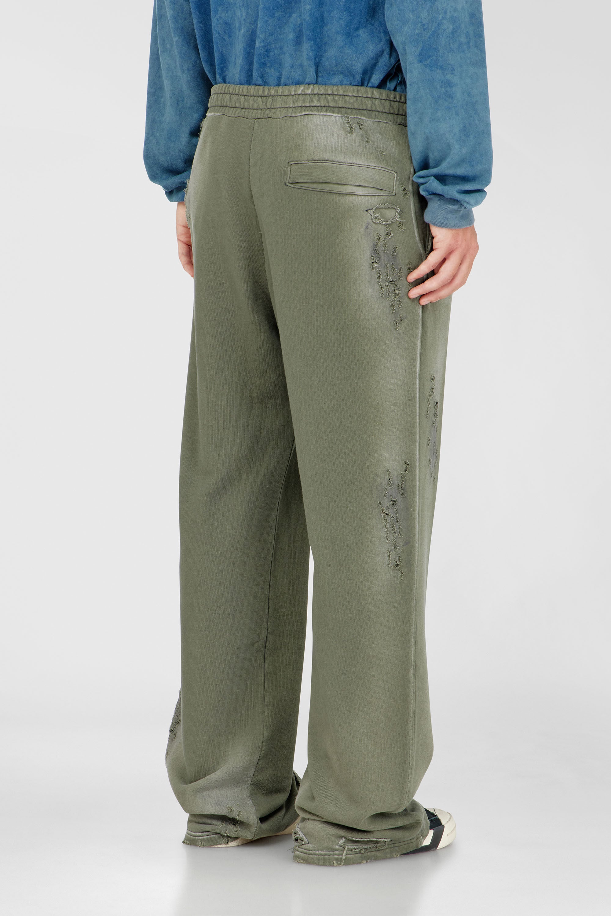 Diesel - P-KEITH, Pantal&oacute;n de algod&oacute;n con efecto destroyed Hombre in Verde - 4