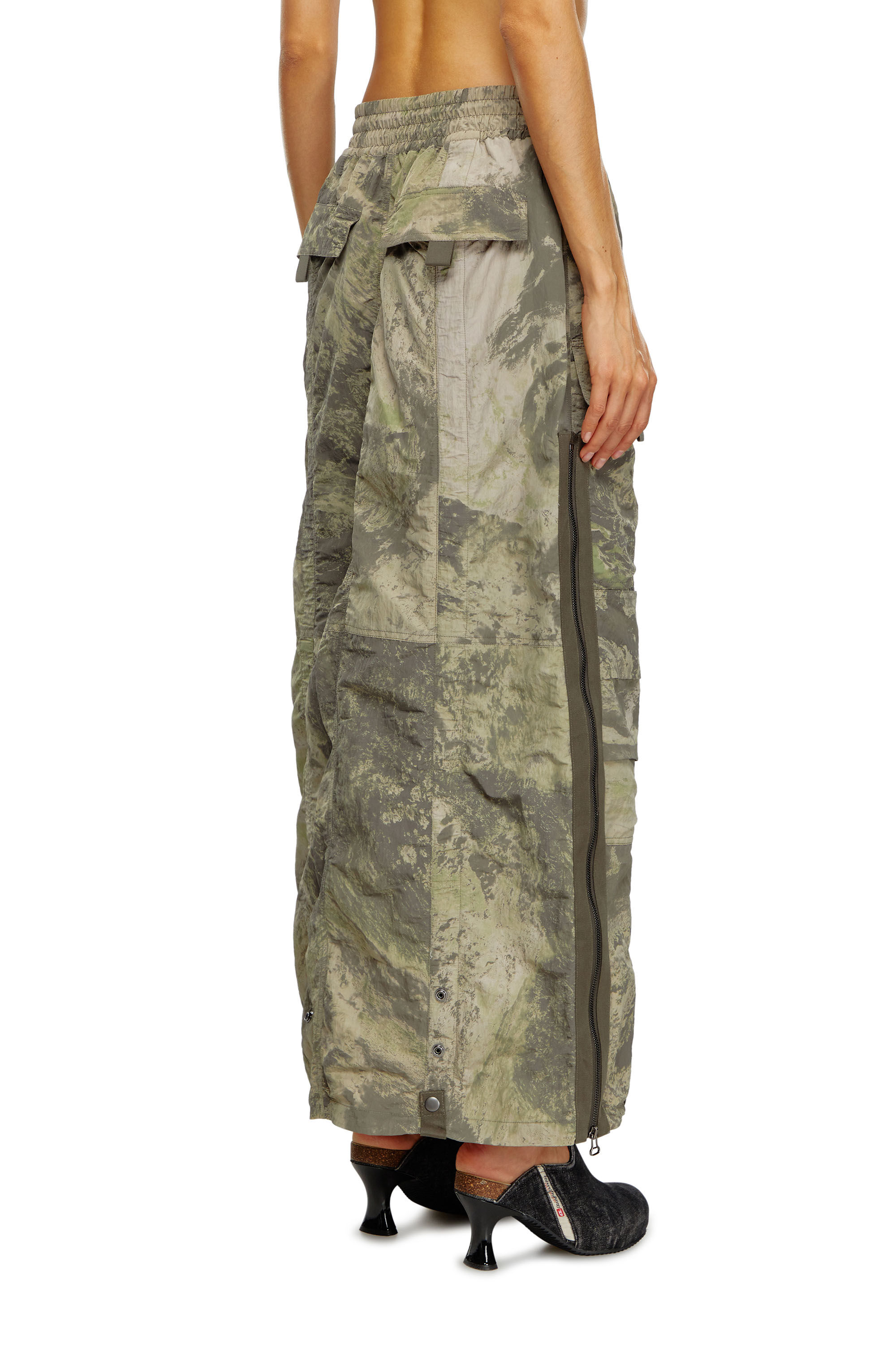 Diesel - O-CREP-N1, Mujer Falda larga con bolsillos cargo in Verde - Image 4