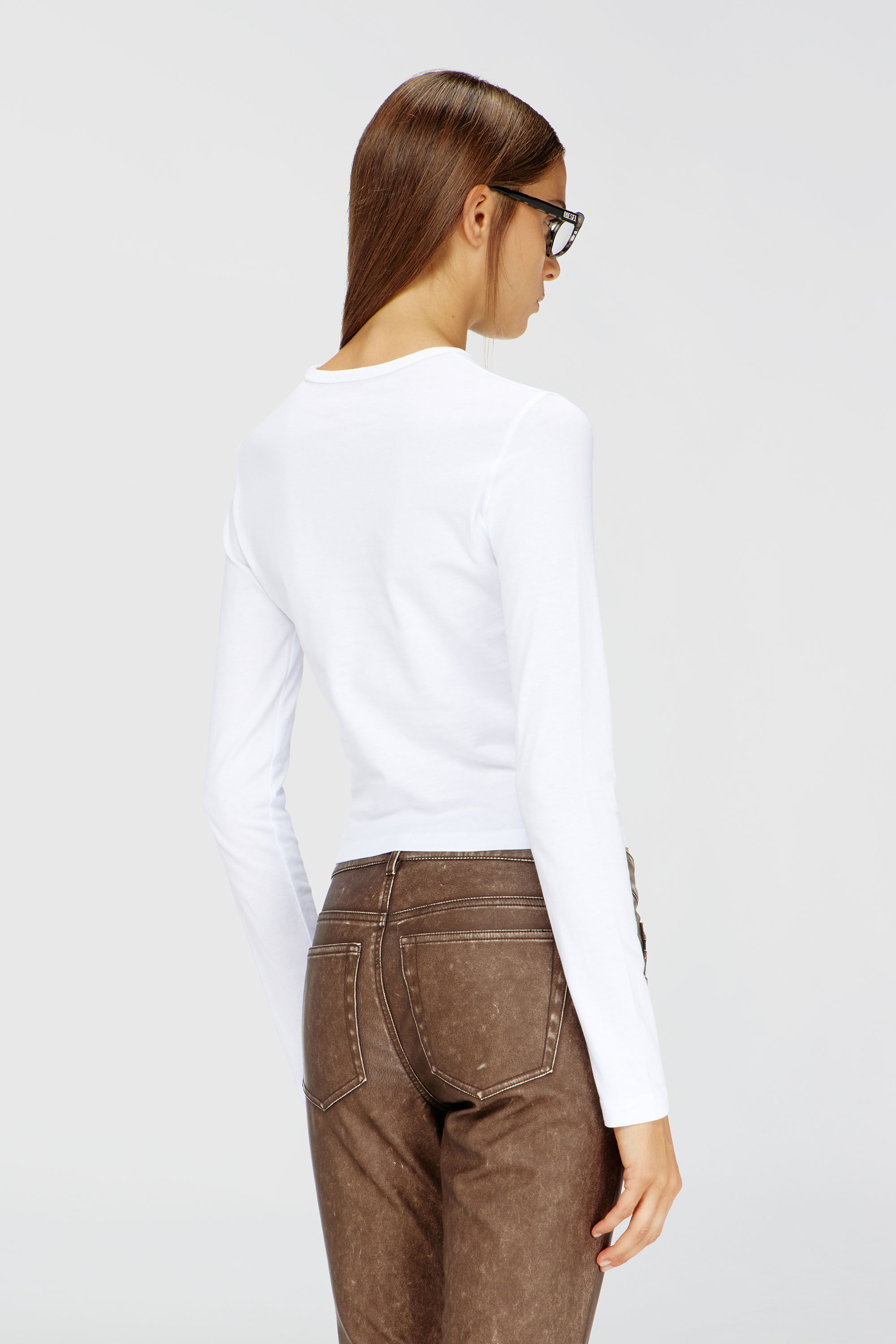 Diesel - T-UNCUTIE-LONG-LS-OD, Top de manga larga con recorte Oval D Mujer in Blanco - 4