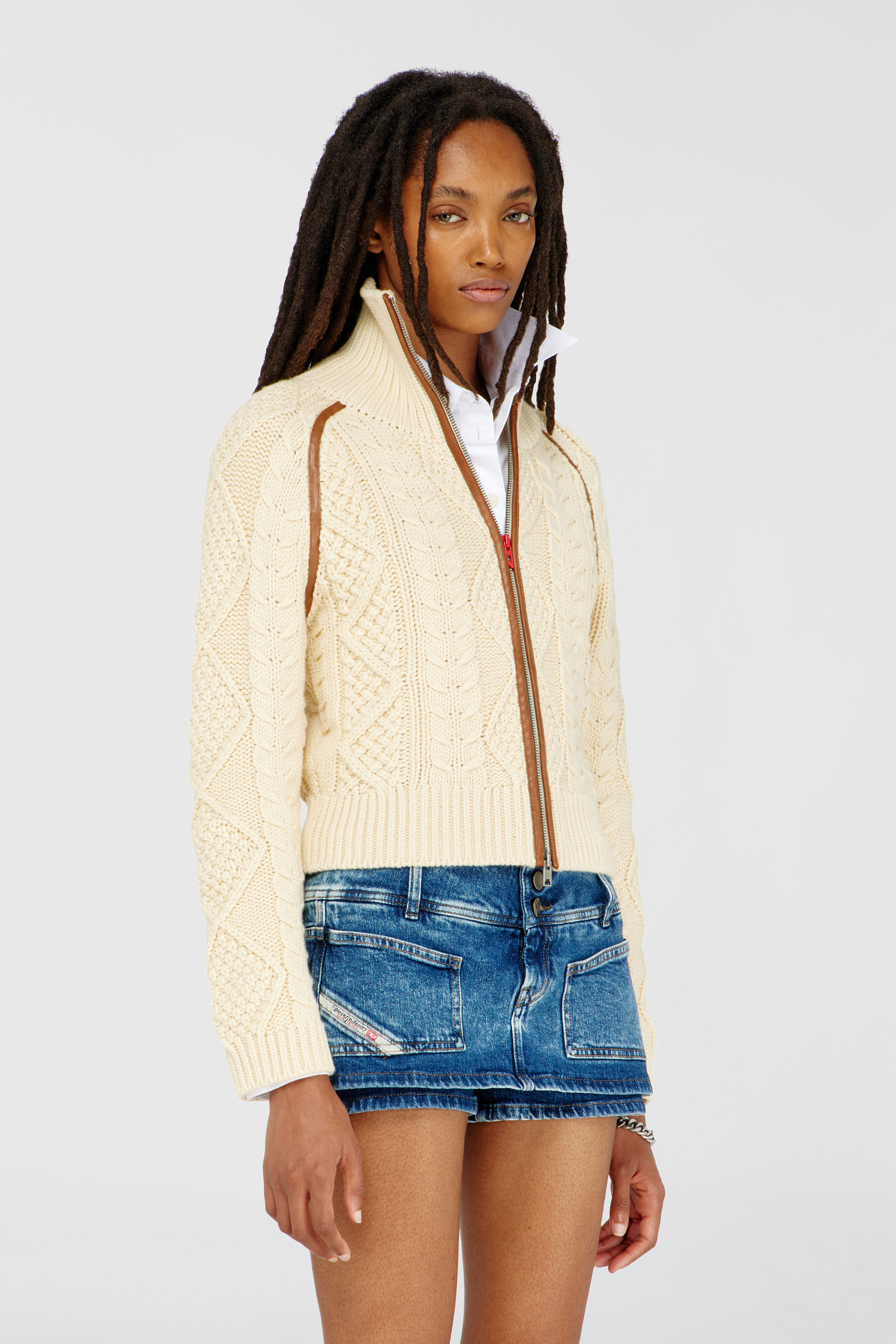 Diesel - M-INTELLE, C&aacute;rdigan de punto trenzado con bandas en contraste Mujer in Beige - 3