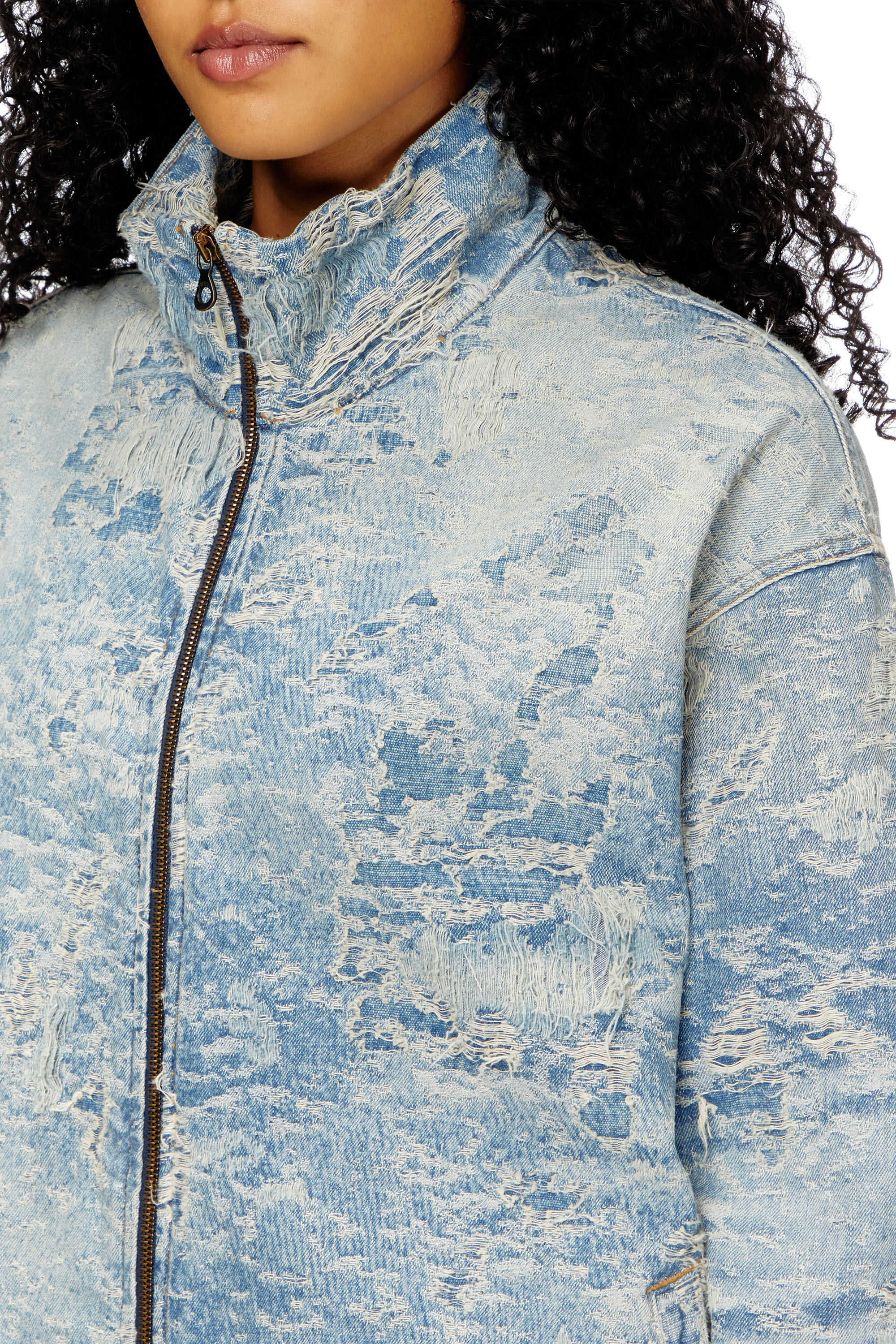 Diesel - D-KRAP-FSF, Chaqueta con cremallera de denim en jacquard con efecto de suciedad Unisex in Azul marino - 5