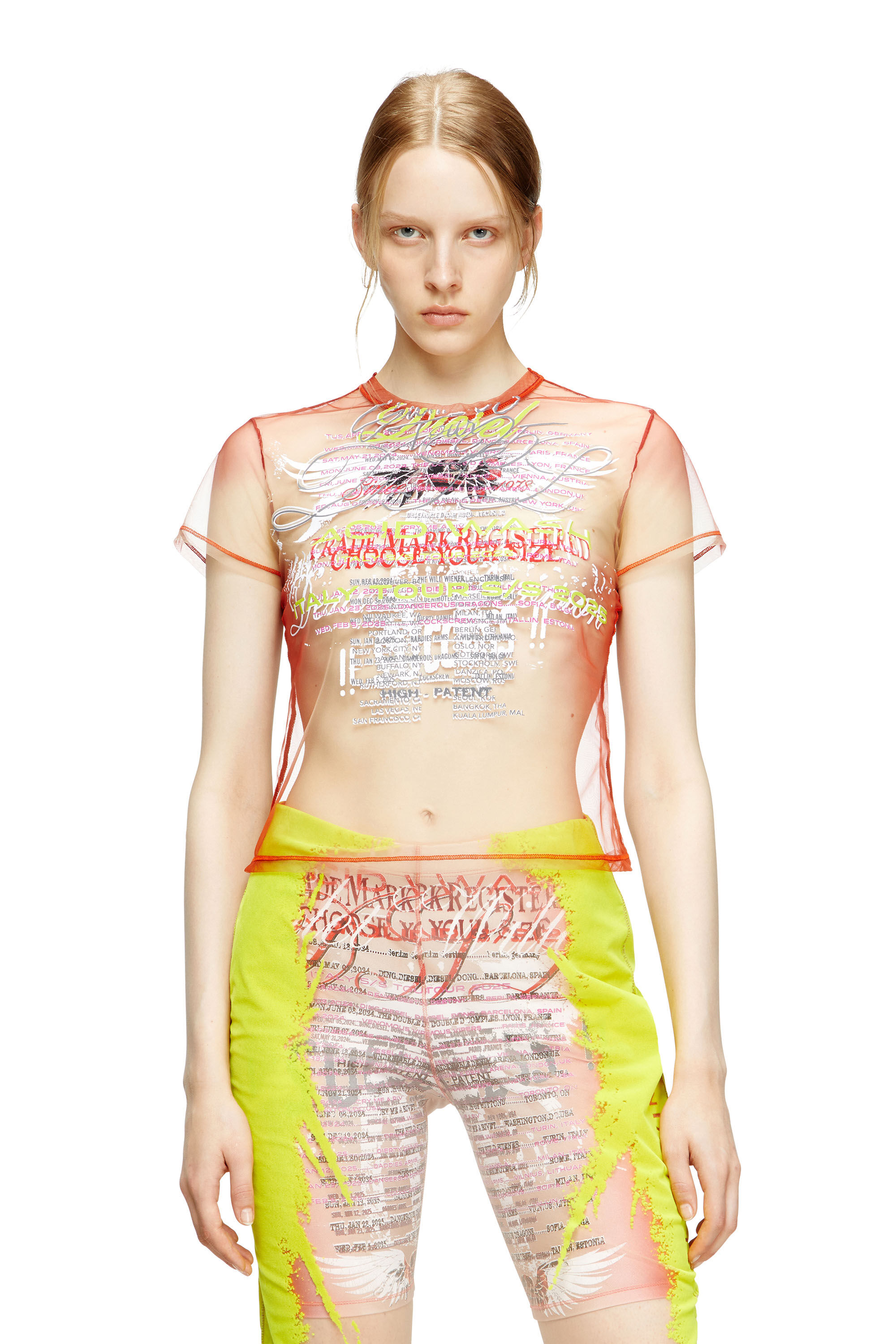 Diesel - T-YRAC, Top transparente con estampado de letras de canciones Mujer in Rosa - 3