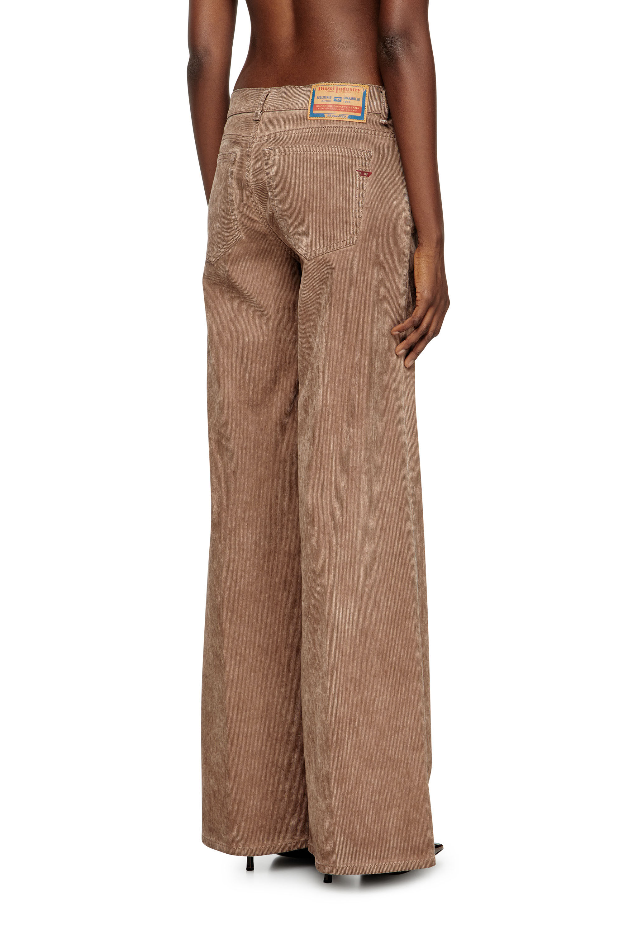 Diesel - Flare Jeans 1978 D-Akemi 068SD Mujer, Rosa - 4
