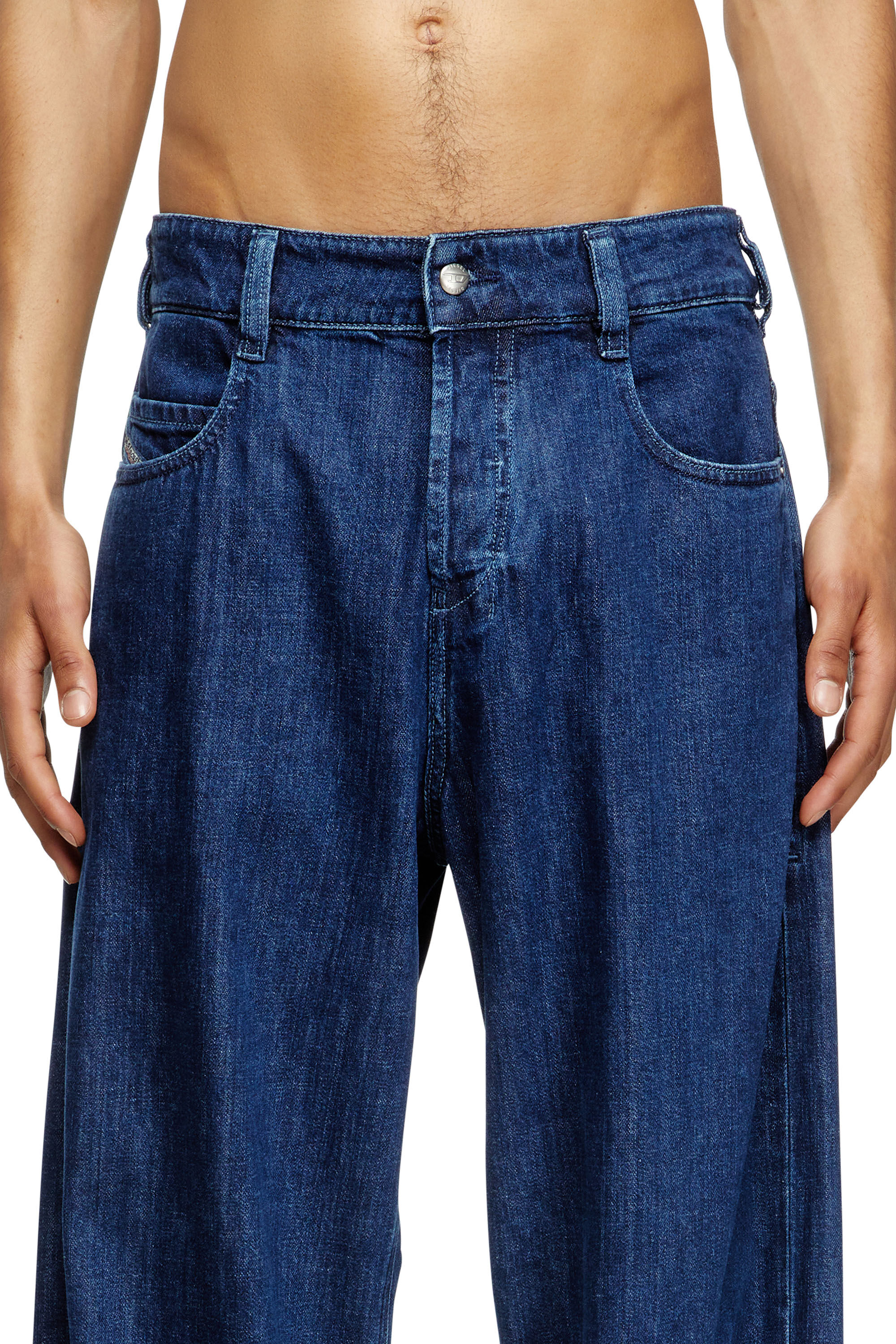 Diesel - Relaxed Jeans 1997 D-Enim 0DBDX Unisex, Azul Oscuro - 5
