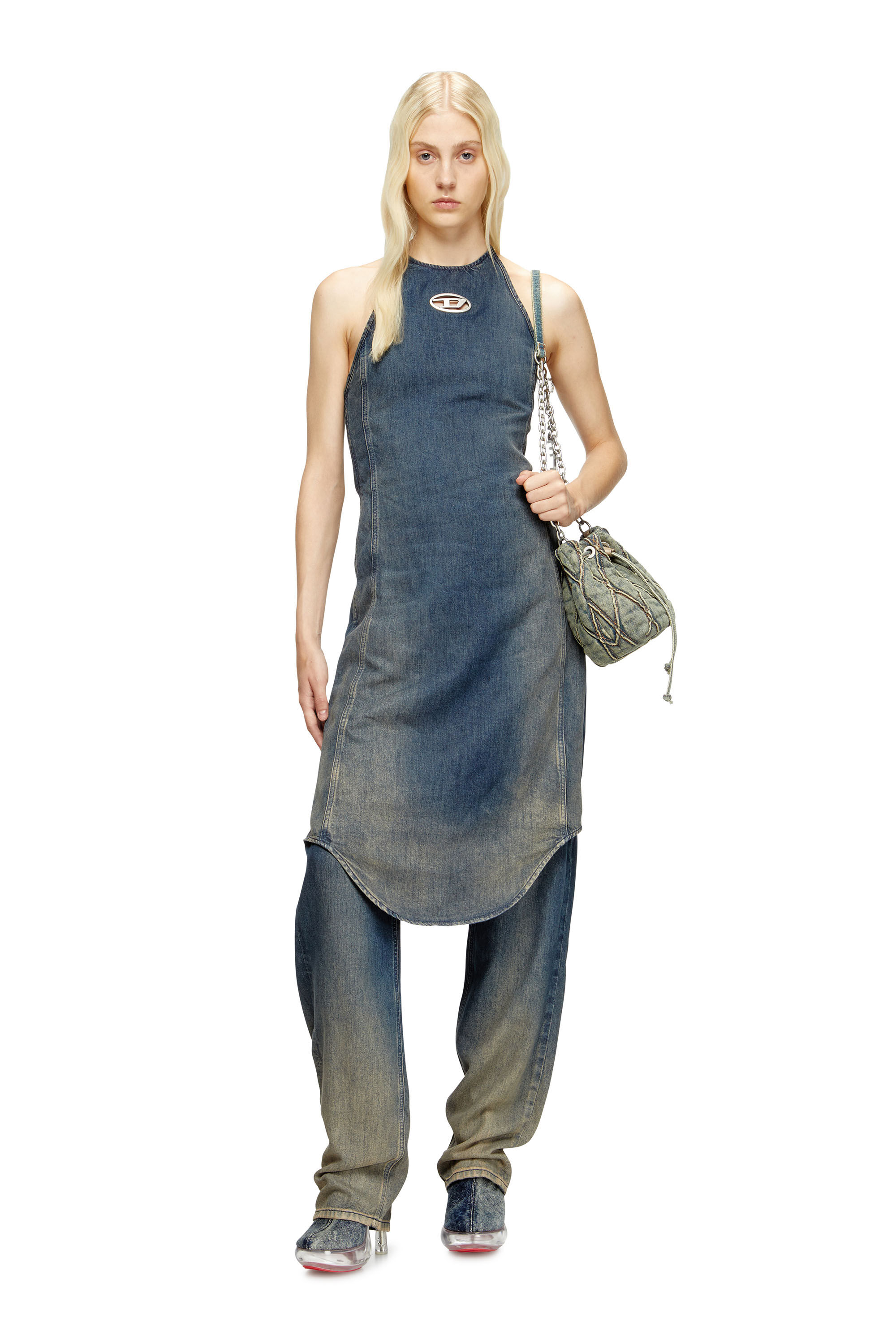 Diesel - DE-CYNTHIA-S, Mono con escote halter en denim fluido degradado Mujer in Azul marino - 1