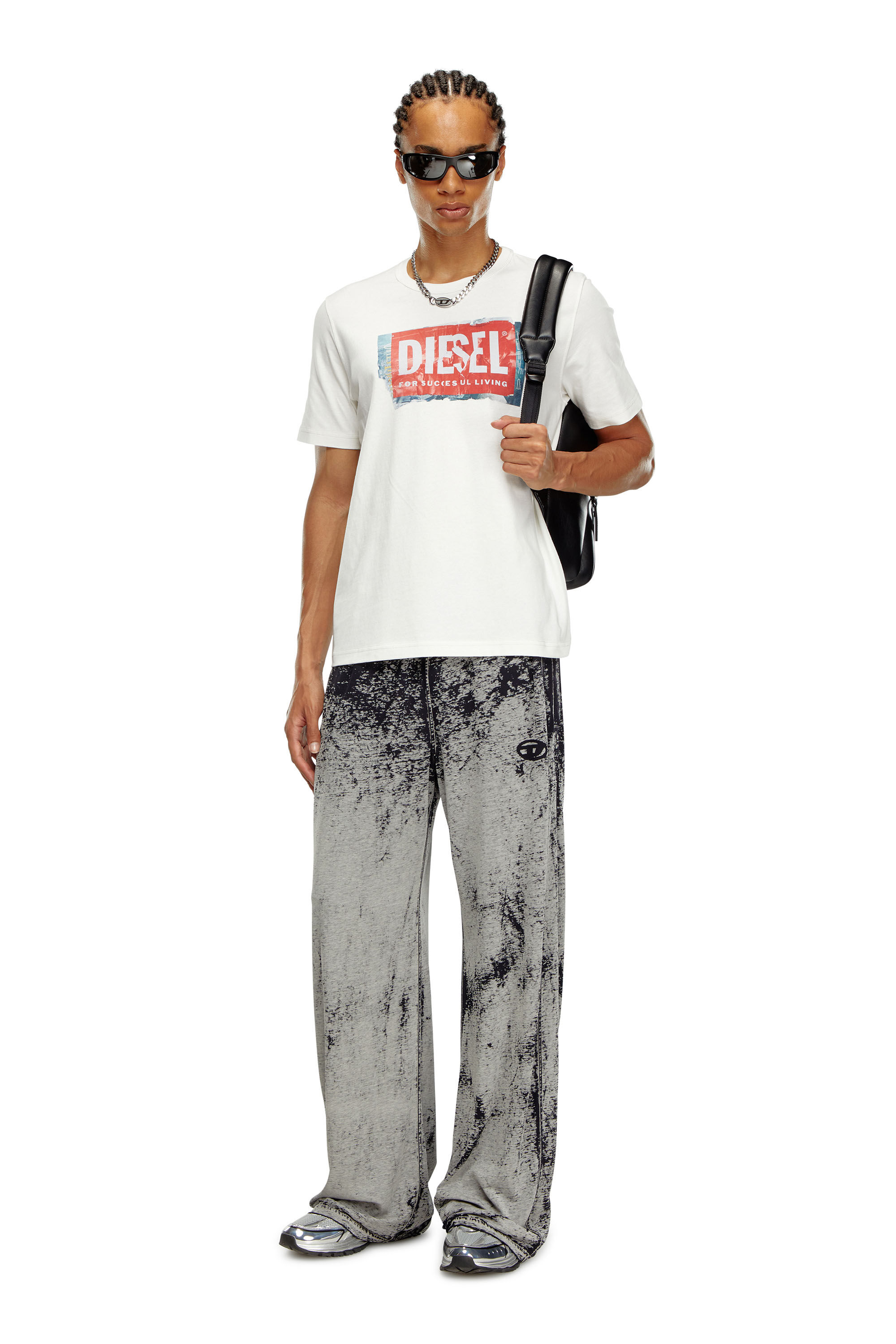 Diesel - T-ADJUST-Q6, Camiseta con logotipo con efecto arrugado Hombre in Blanco - 1