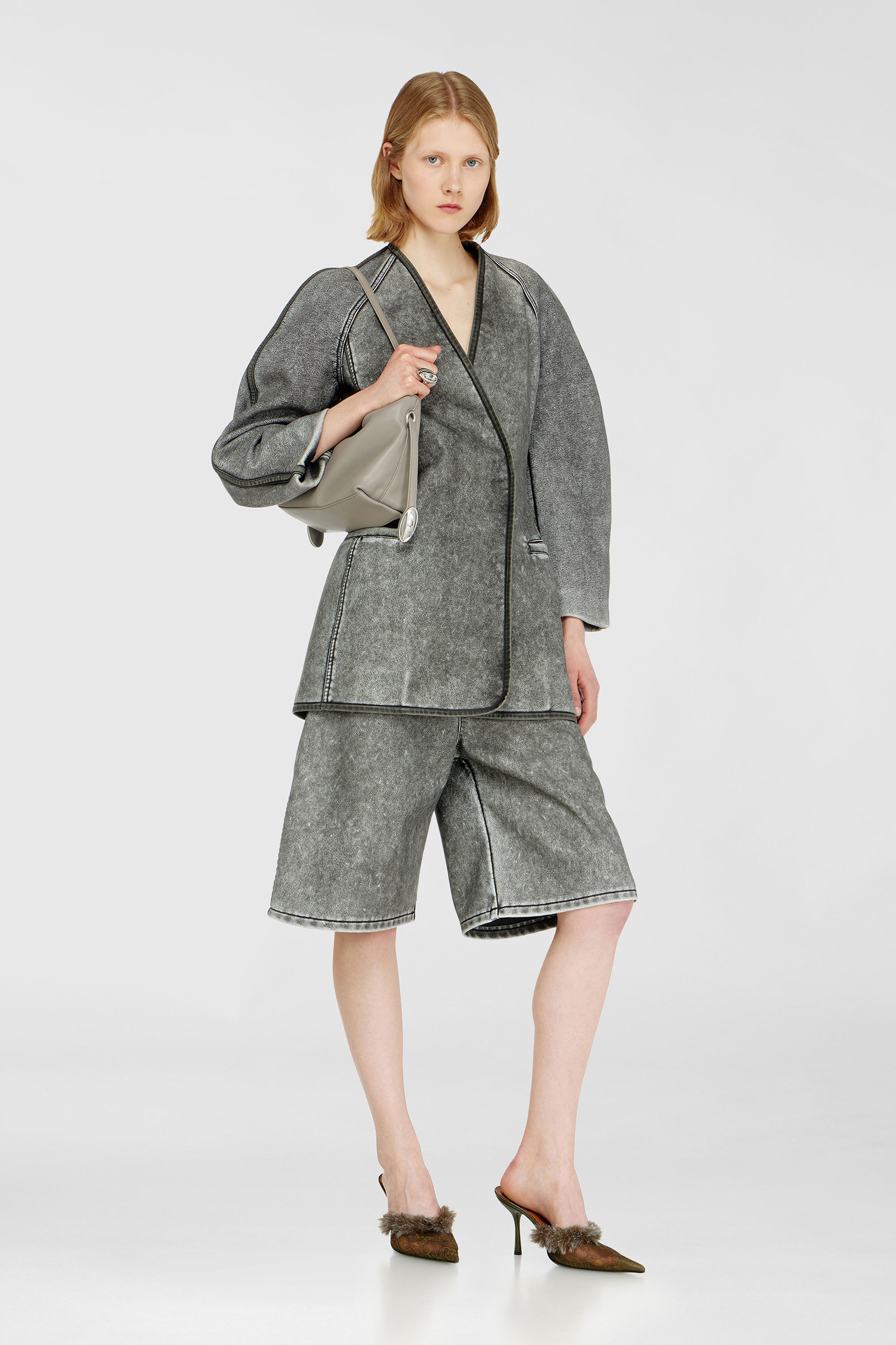Diesel - P-ARLOR, Bermudas de PU Mujer in Gris - 1