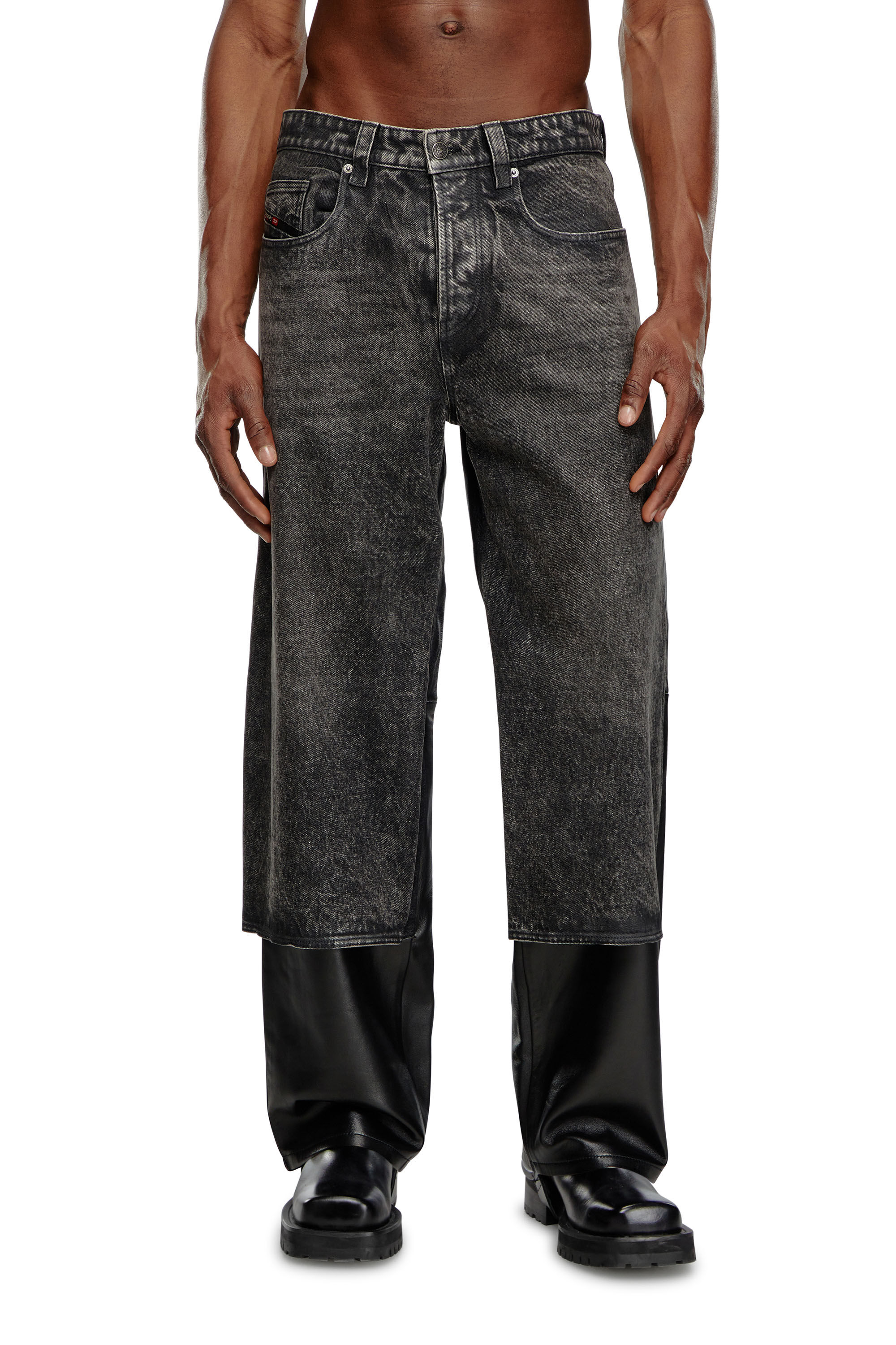 Diesel - P-BRETCH, Hombre Pantalones de cuero y denim in Negro - Image 3