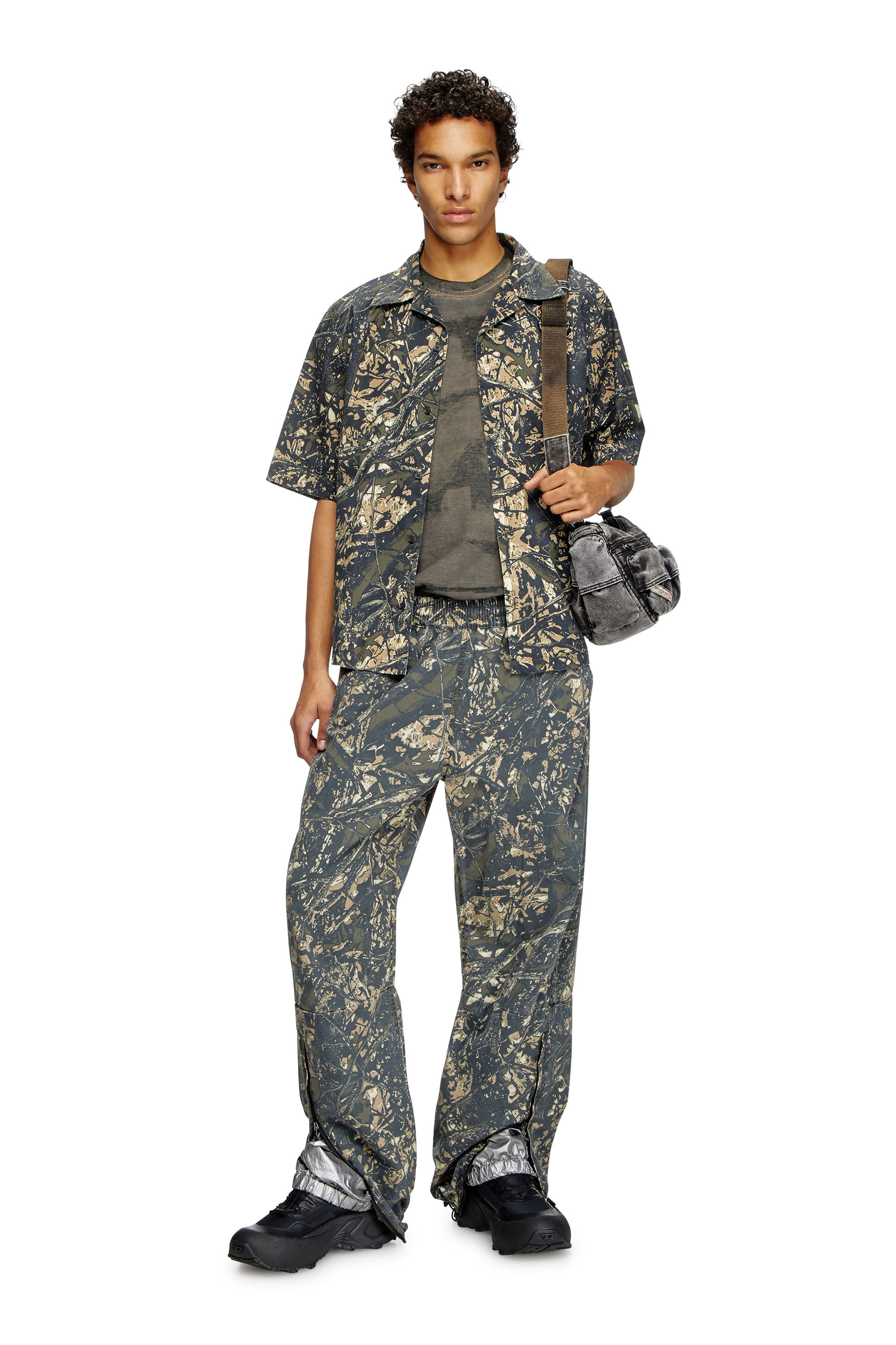 Diesel - S-LINT, Camisa de manga corta con estampado de camuflaje Hombre in Multicolor - 1