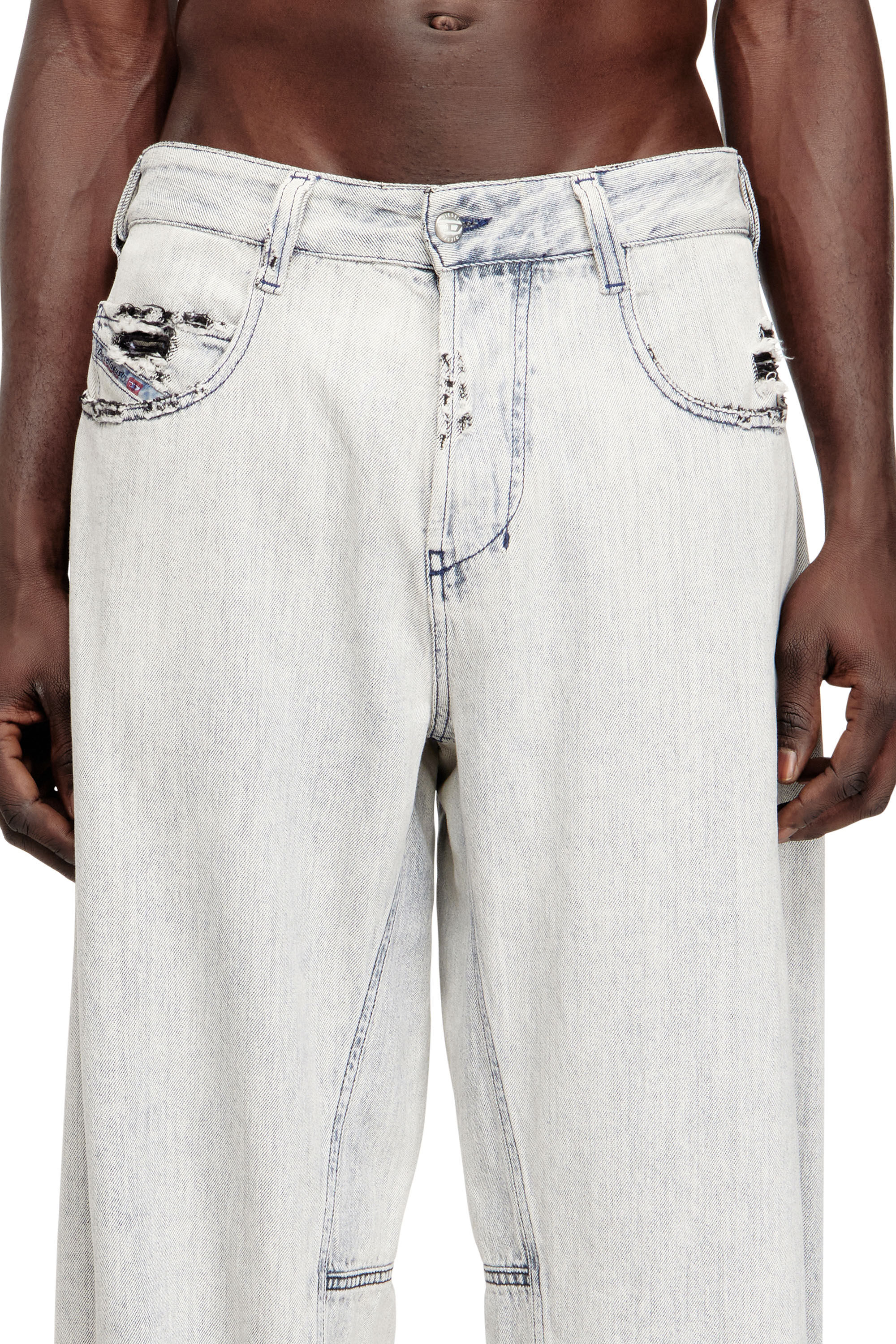 Diesel - Relaxed Jeans 1997 D-Enim-M 068UR Unisex, Azul Claro - 5