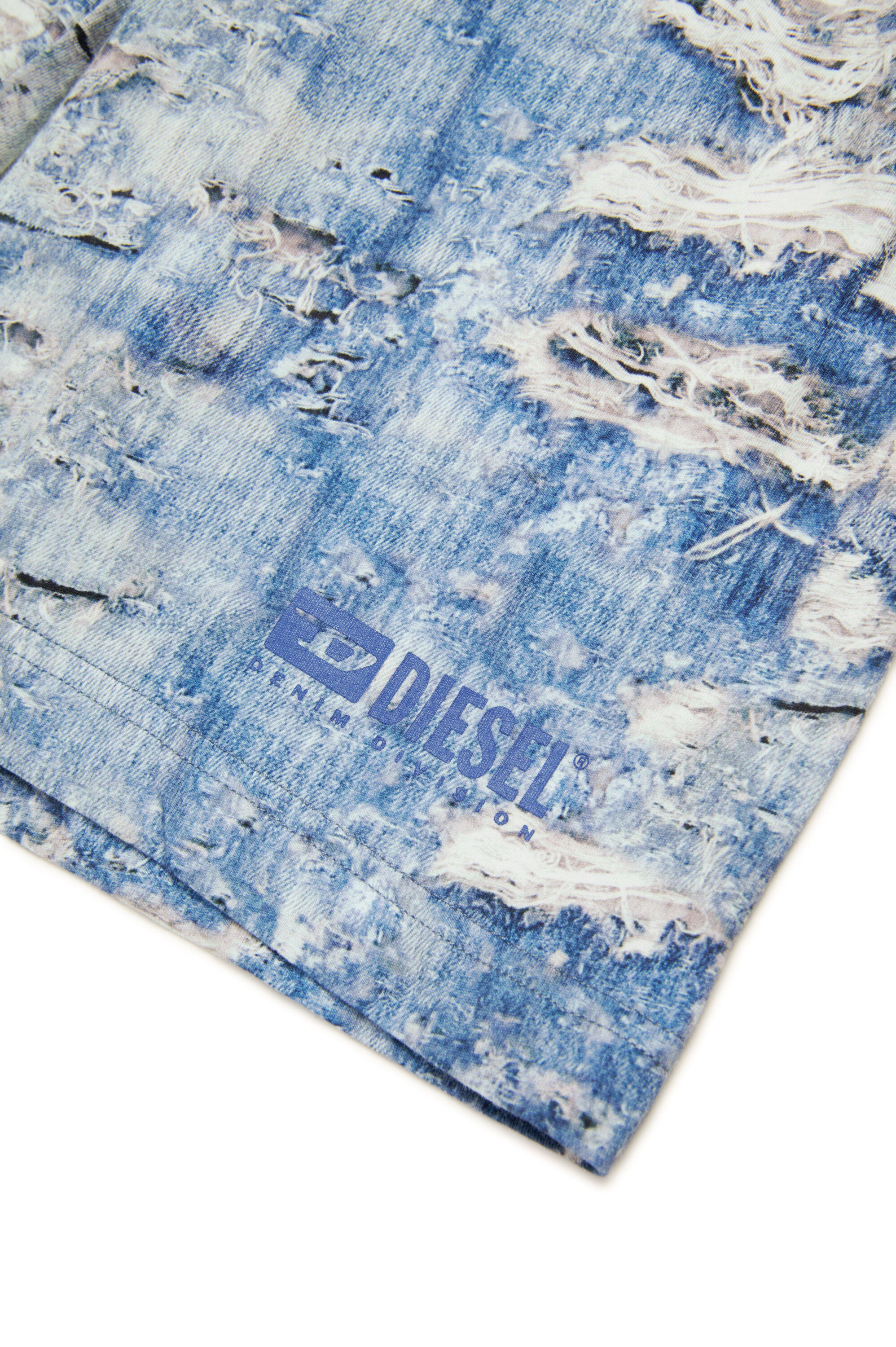 Diesel - PARSTON, Pantalones cortos deportivos con efecto trampantojo Tiger Breaks Hombre in Azul marino - 4