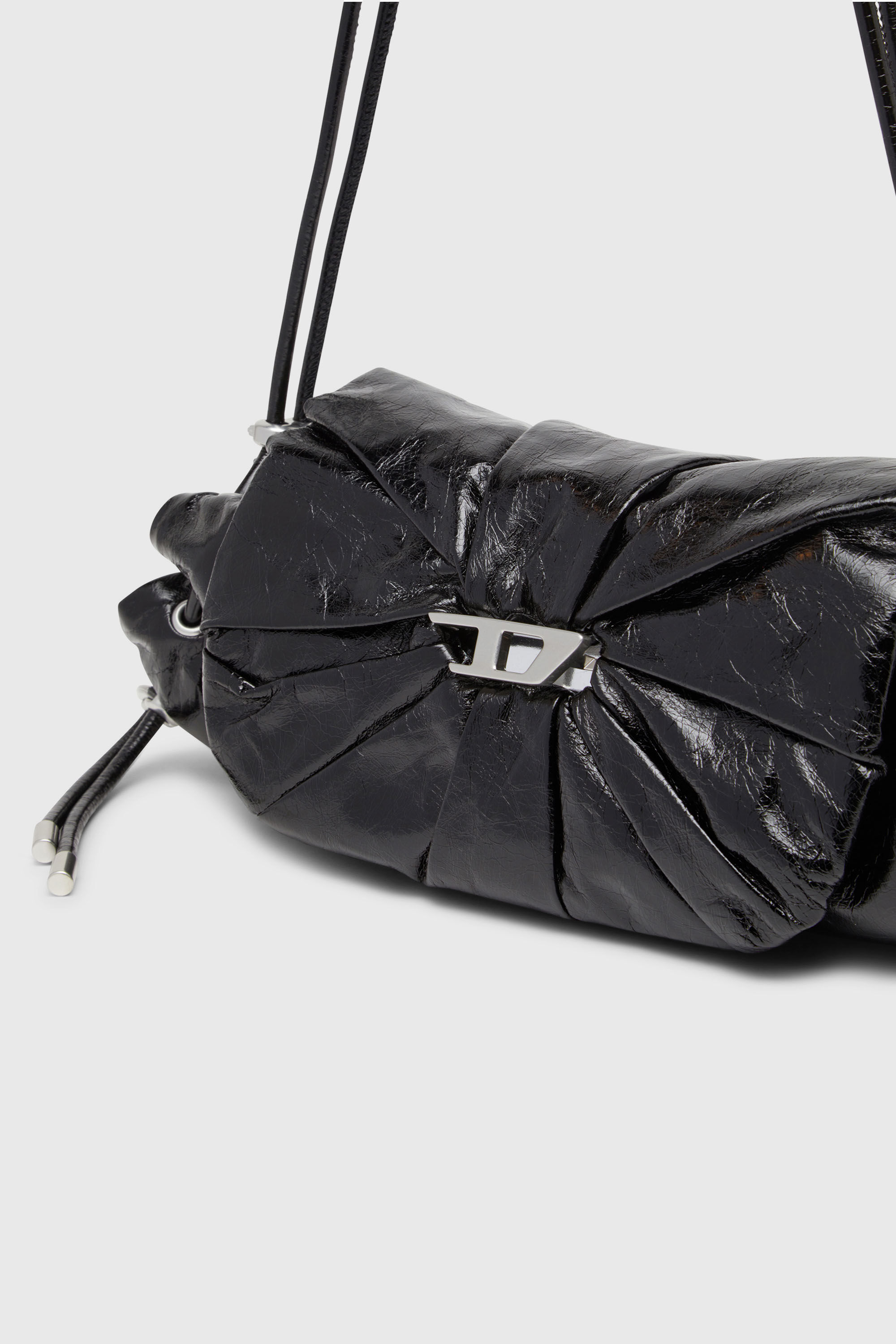 Diesel - SCRUNCH-D SHOULDER S, Scrunch-D-Bolso de hombro peque&ntilde;o de cuero arrugado Mujer in Negro - 6