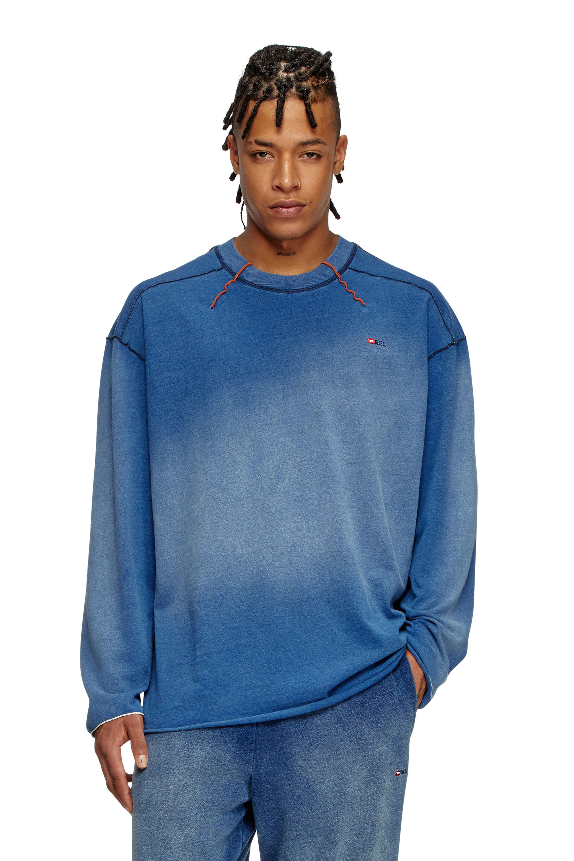 Diesel - T-CRAO-LS, Camiseta de manga larga desteñida con logotipo pequeño Hombre in Azul marino - 3