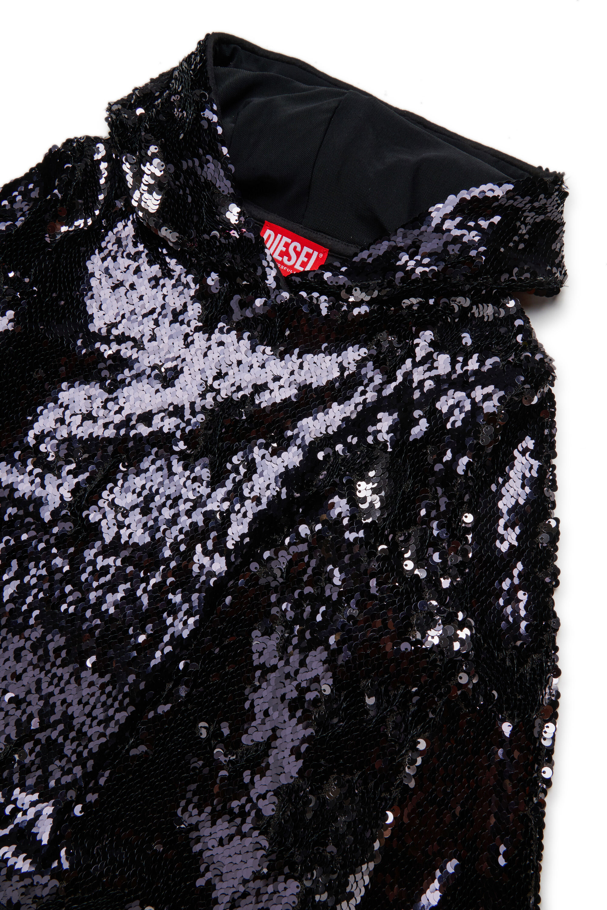 SEQUINSHOOD, Negro