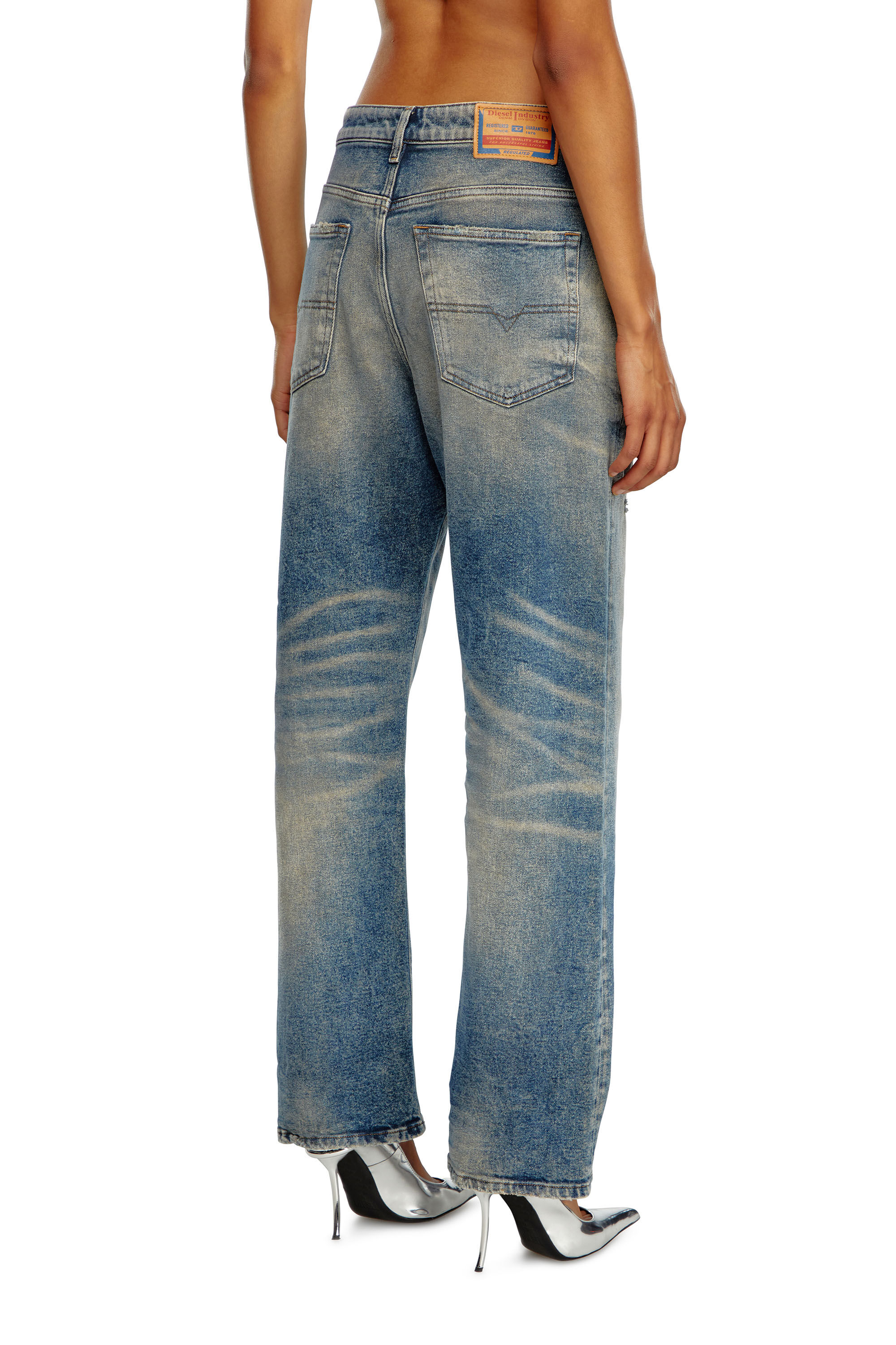 Diesel - Mujer Straight Jeans 1999 D-Reggy 09K32, Azul medio - Image 4