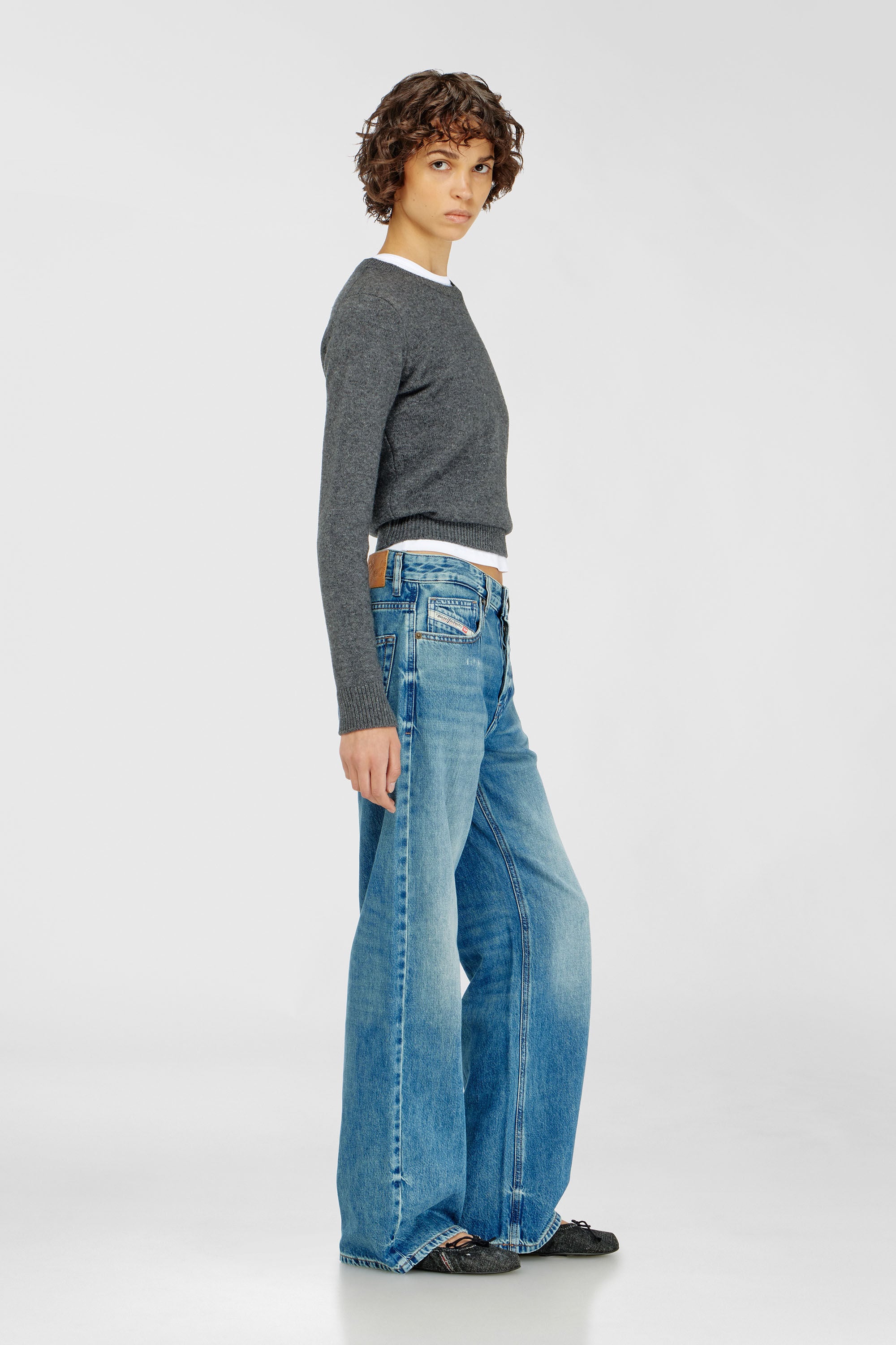 Diesel - Relaxed Jeans 1990 D-Waigee 0TJDI Mujer, Azul medio - 2