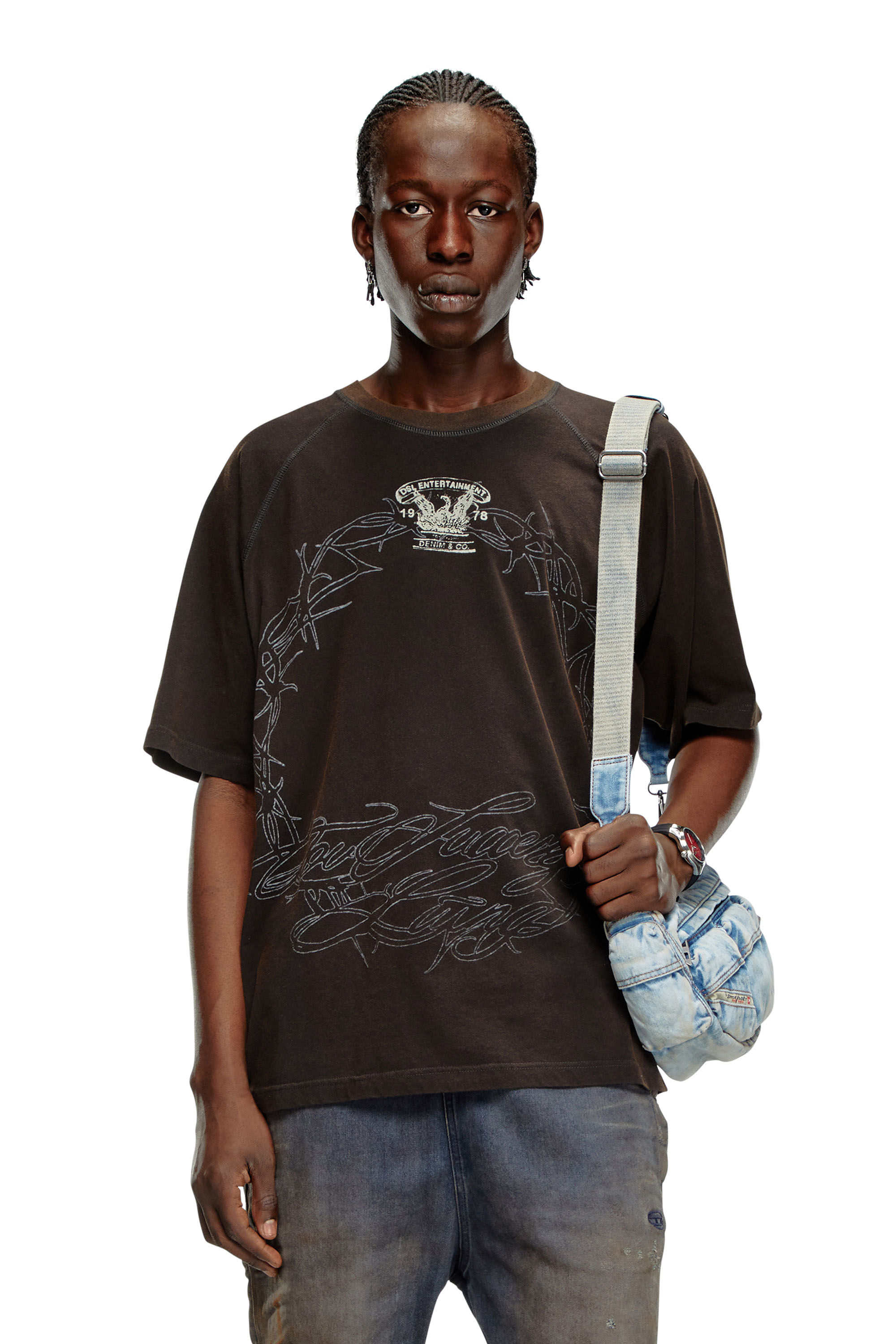 Diesel - T-ROXT-Q1, Hombre Camiseta con estampado de revés in Negro - Image 3