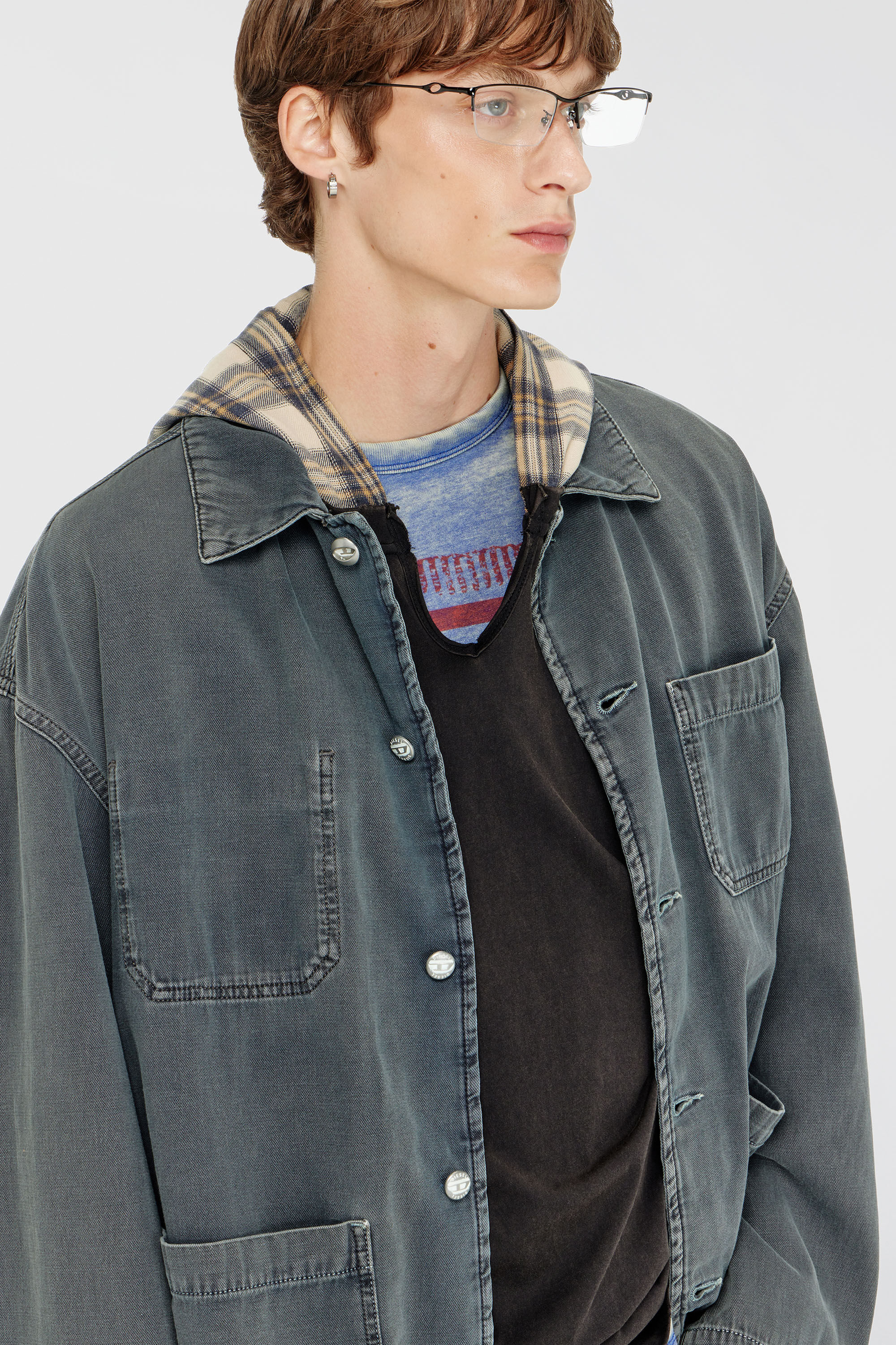 Diesel - D-STACK-U, Chaqueta estilo utility de denim te&ntilde;ido Unisex in Gris - 5