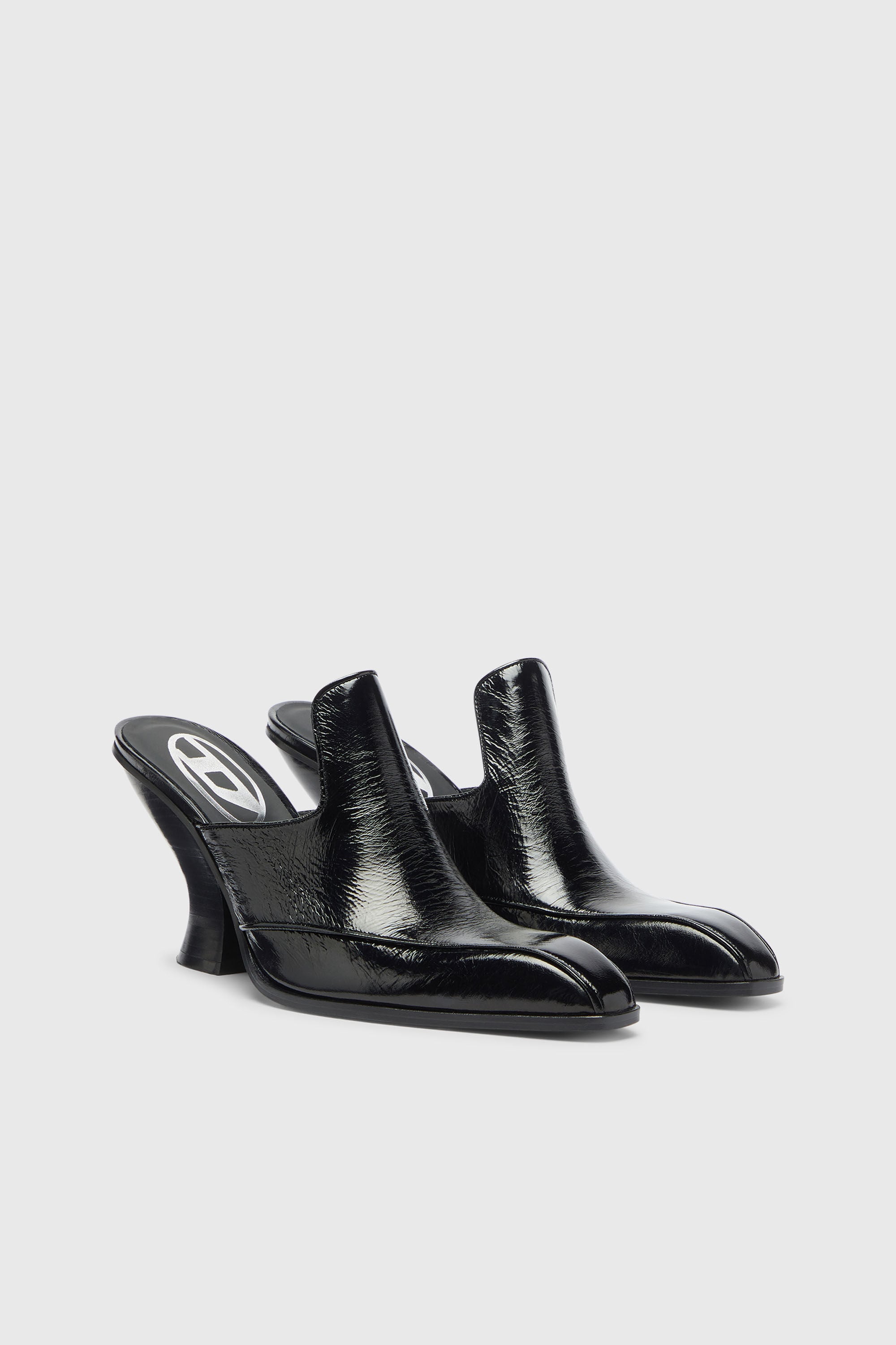 Diesel - D-LUFFY-75-MULE, D-Luffy - Mules de charol estilo occidental Mujer in Negro - 2