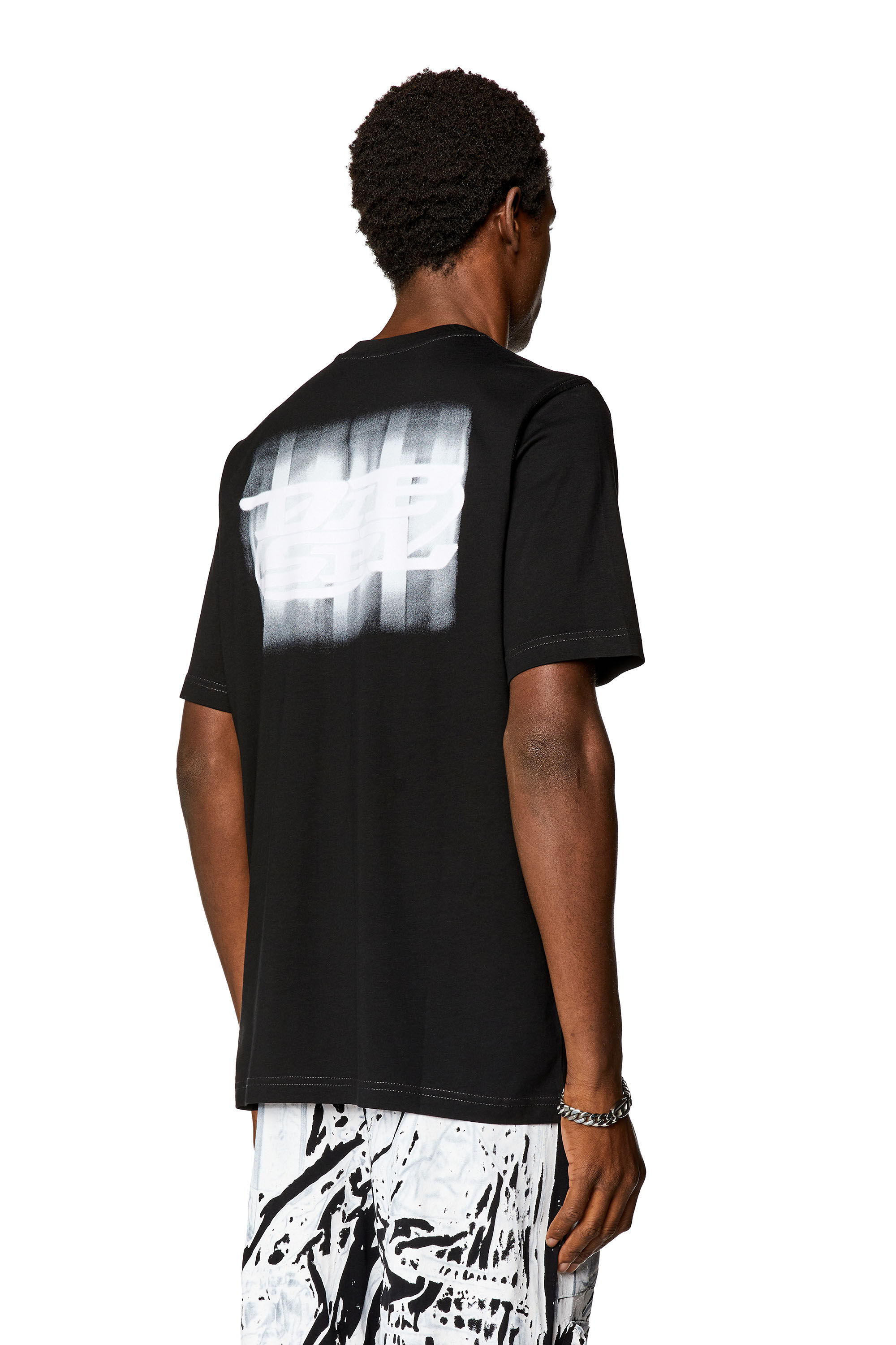 Diesel - T-JUST-N4, Hombre Camiseta de algodón orgánico con logotipo en relieve in Negro - Image 4