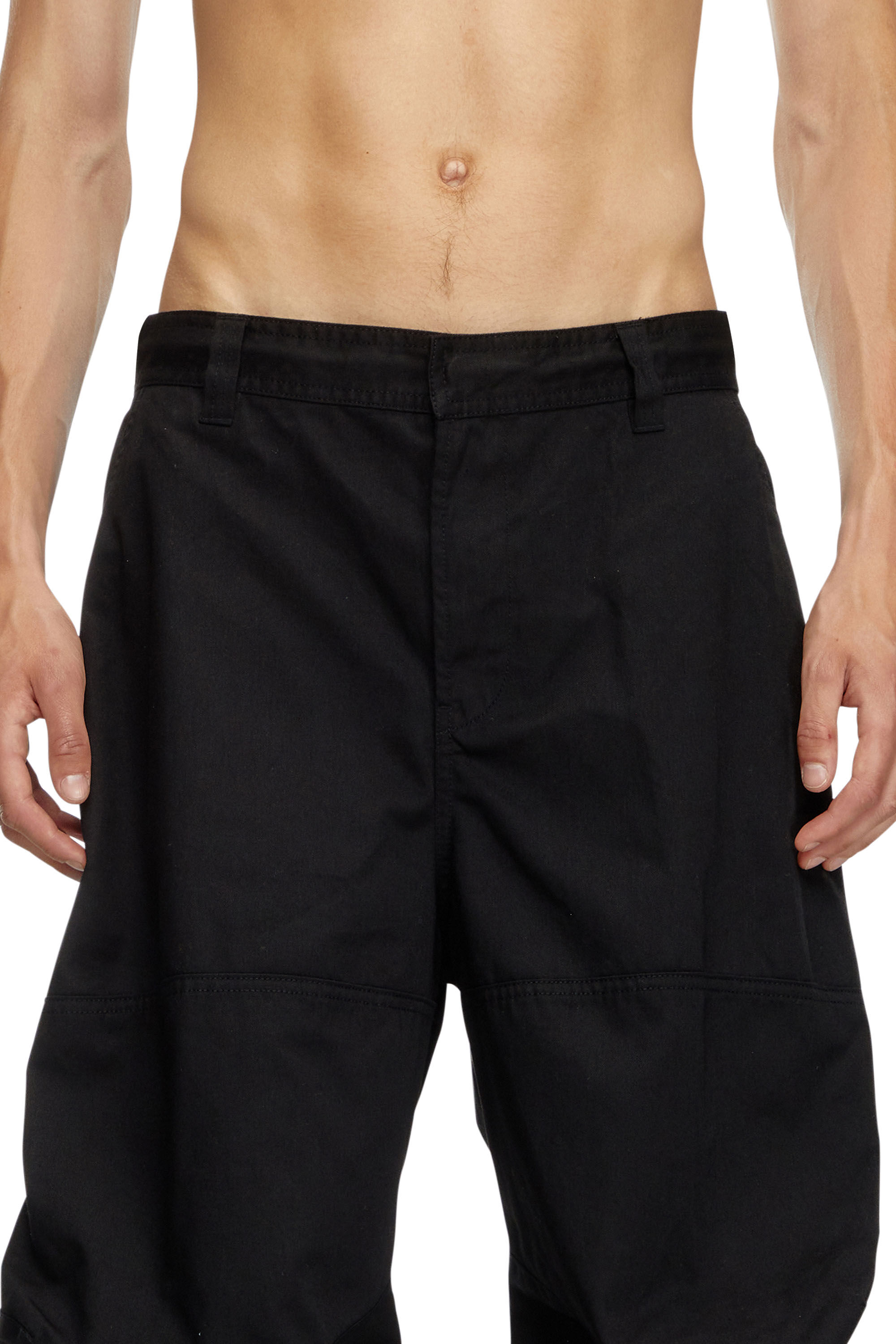 Diesel - P-ARNE-A, Hombre Pantalones cargo de sarga de algodón técnica in Negro - Image 5
