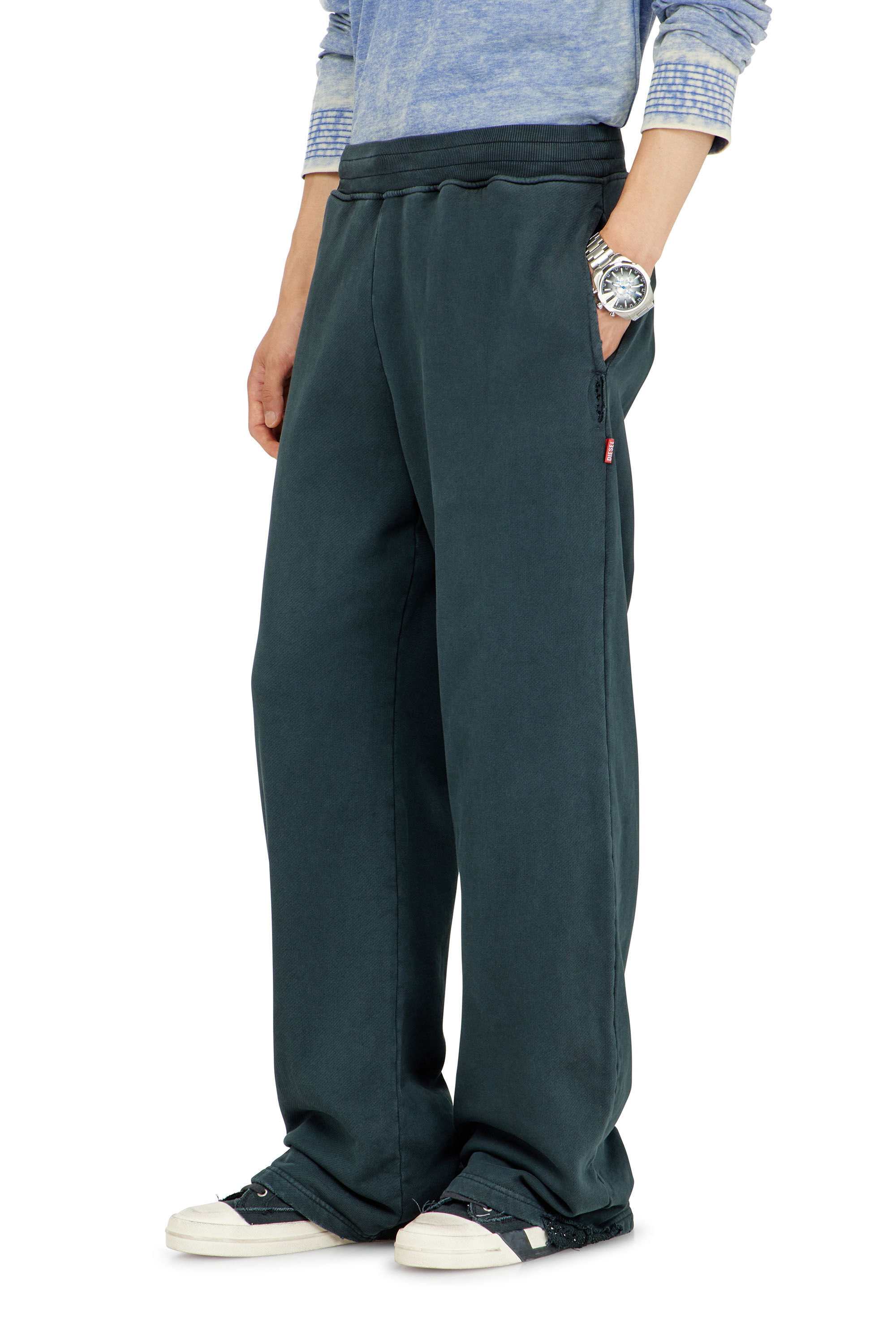 Diesel - P-MARTAINS-CRYSTALS, Pantal&oacute;n efecto desgastado con detalles de cristal Hombre in ToBeDefined - 3