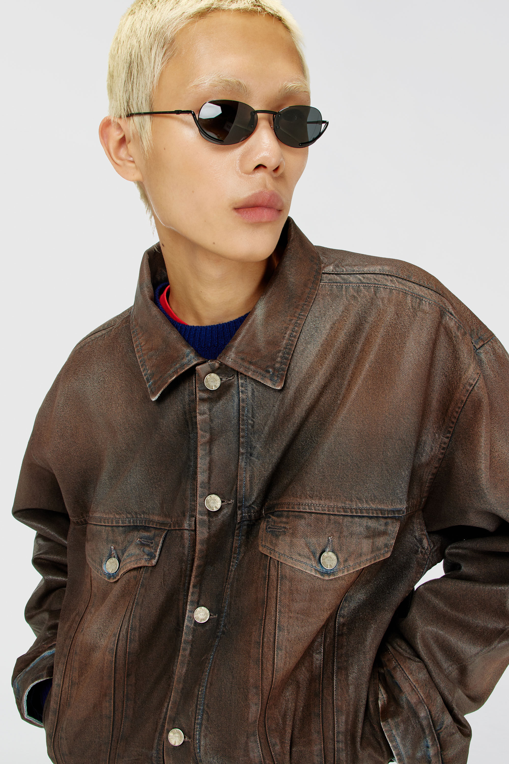 Diesel - D-MORVI-S, Chaqueta trucker de denim revestido Unisex in ToBeDefined - 4