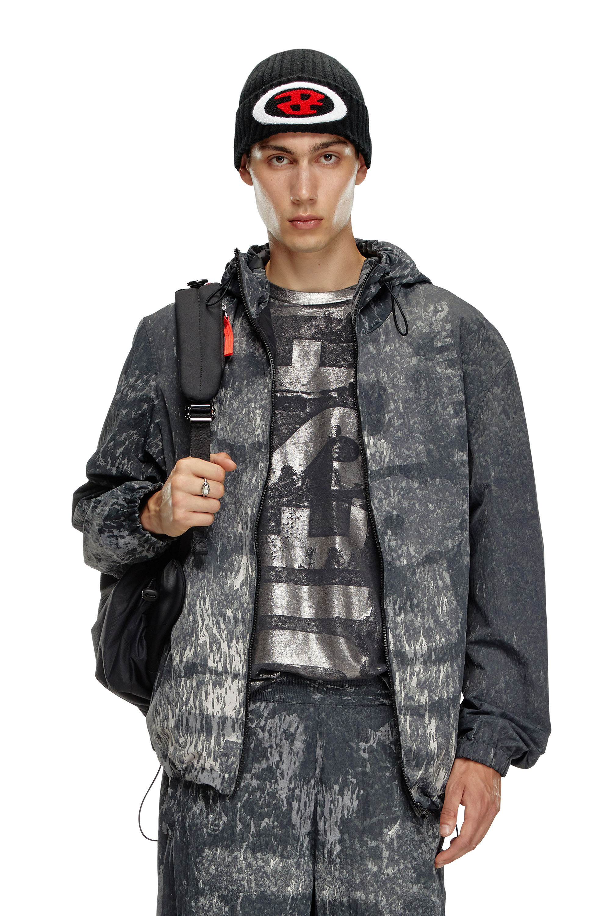 Diesel - J-BRICK, Man's Hooded windbreaker with Rain Camo print in Black - 3