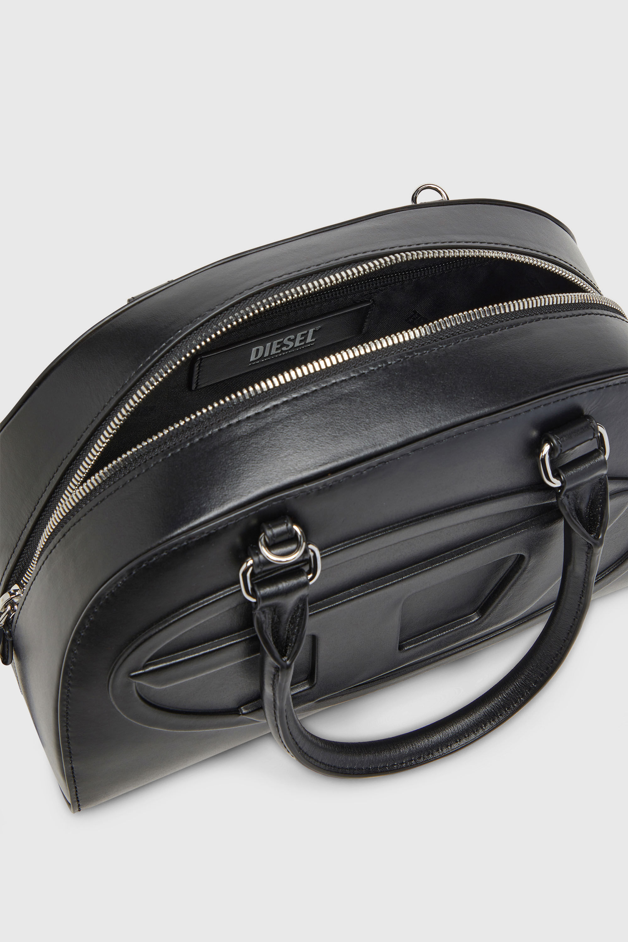Diesel - 1DR DOME TOP HANDLE, 1DR Dome-Bolso bowling de cuero Mujer in Negro - 4