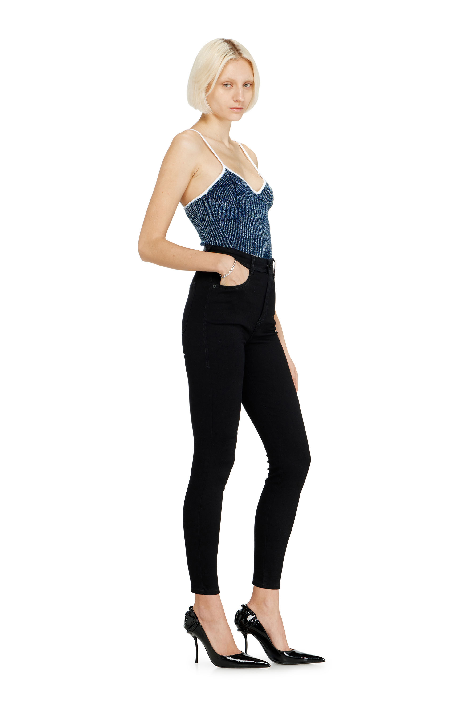 パンツ Diesel 1984 SLANDY Skinny Jeans W25 1984 SLANDY-HIGH Woman: Super Skinny Stretch Jeans | Black/Dark