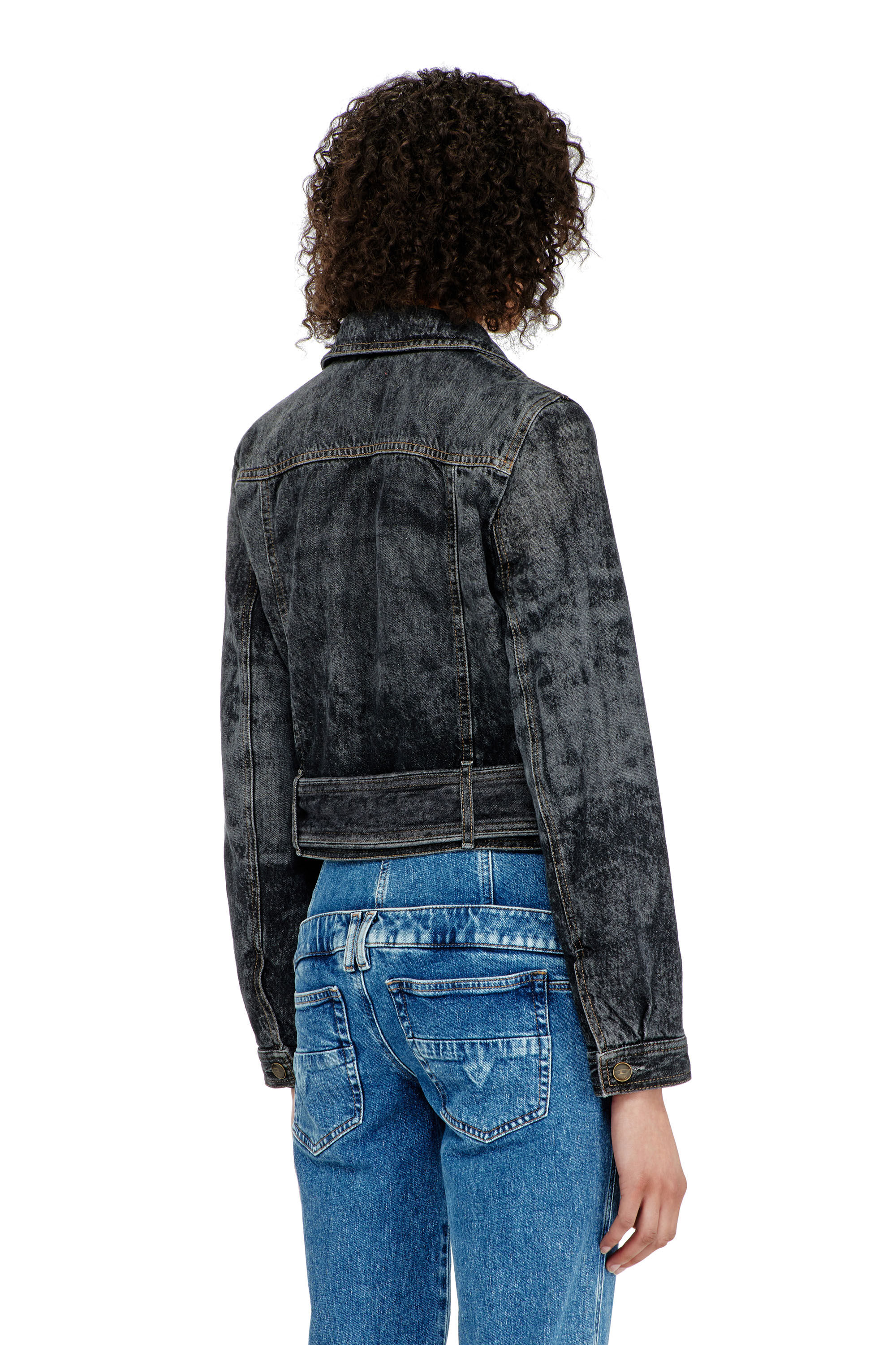 Diesel - DE-LEGEND-S, Chaqueta denim cropped con cintur&oacute;n Mujer in Negro - 3
