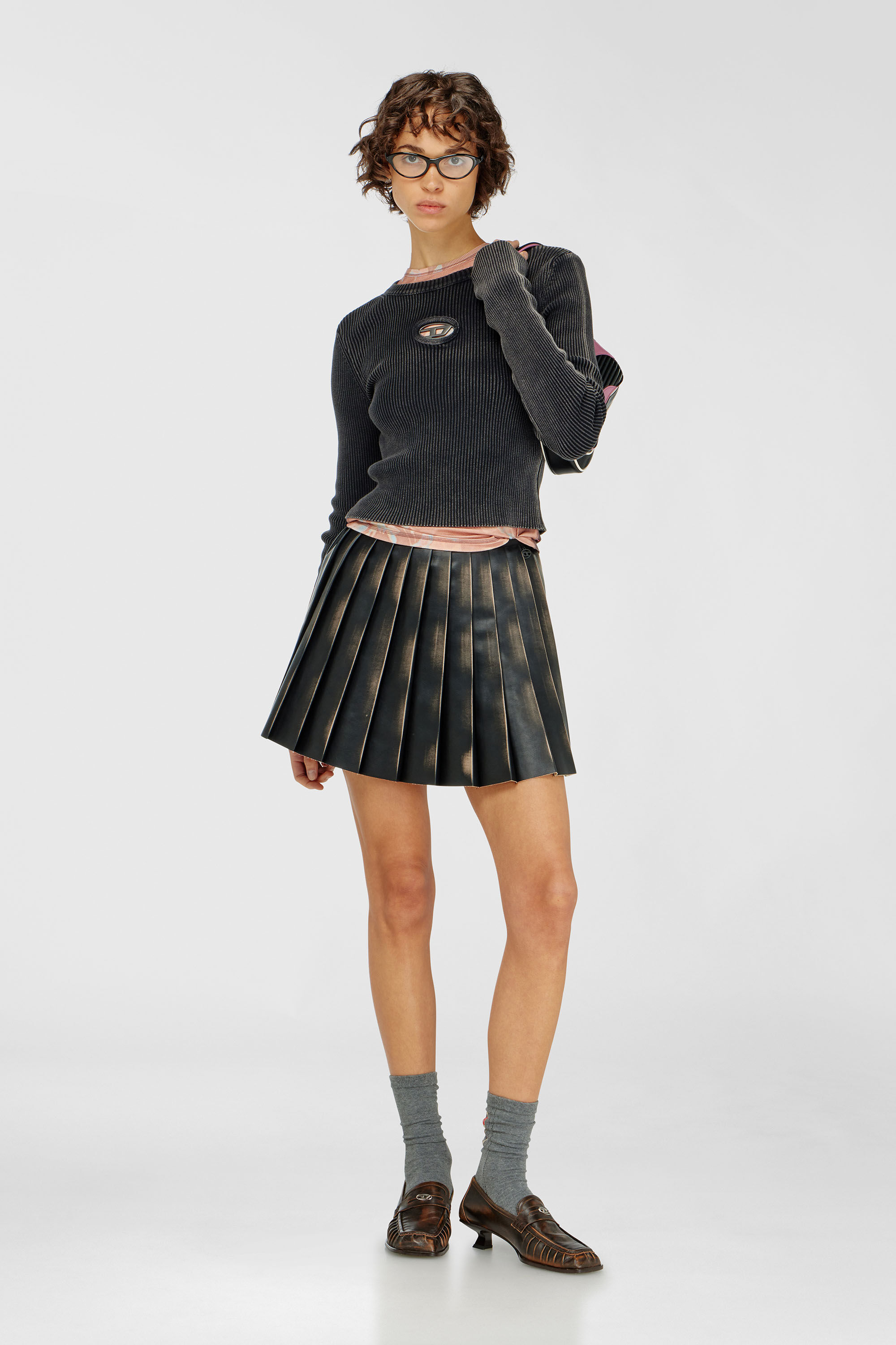 Diesel - M-ANCHOR-A, Jersey corto con logotipo recortado Mujer in Negro - 1