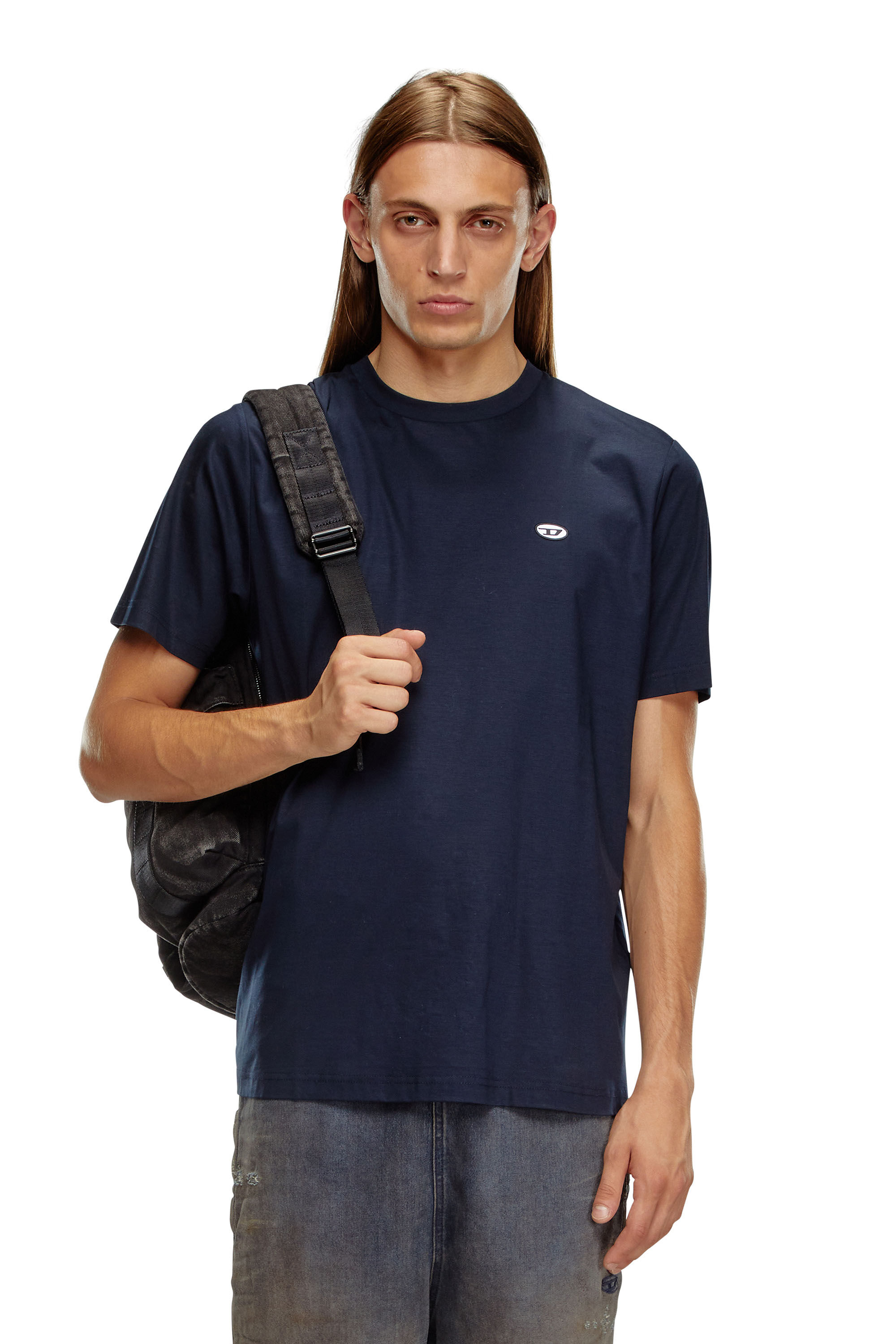 Diesel - T-JUST-DOVAL-PJ, Hombre Camiseta con parche oval D in Azul marino - Image 3