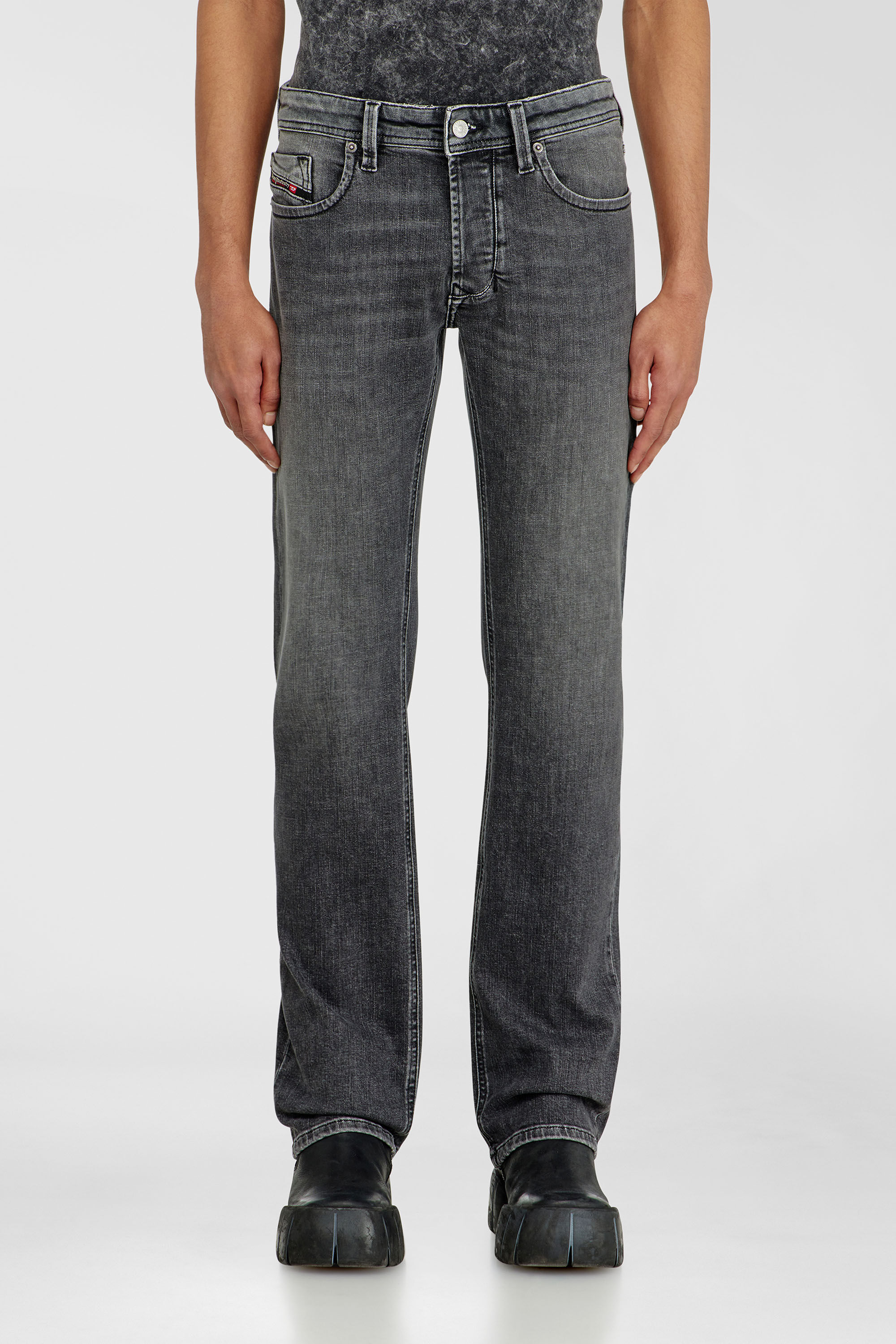 Diesel - Regular Jeans 1985 Larkee 0HDBD Hombre, Negro/Gris oscuro - 4
