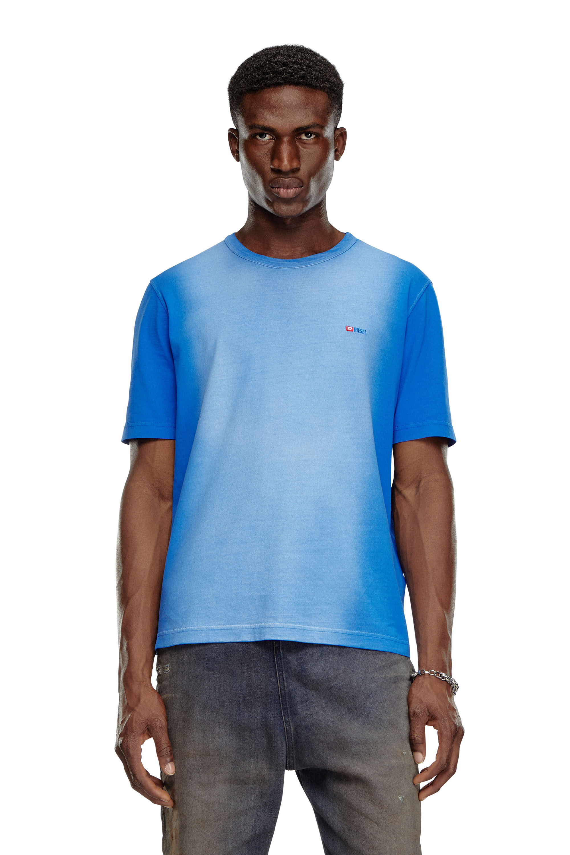 Diesel - T-ADJUST-Q2, Hombre Camiseta en tejido de algodón rociado in Azul marino - Image 3