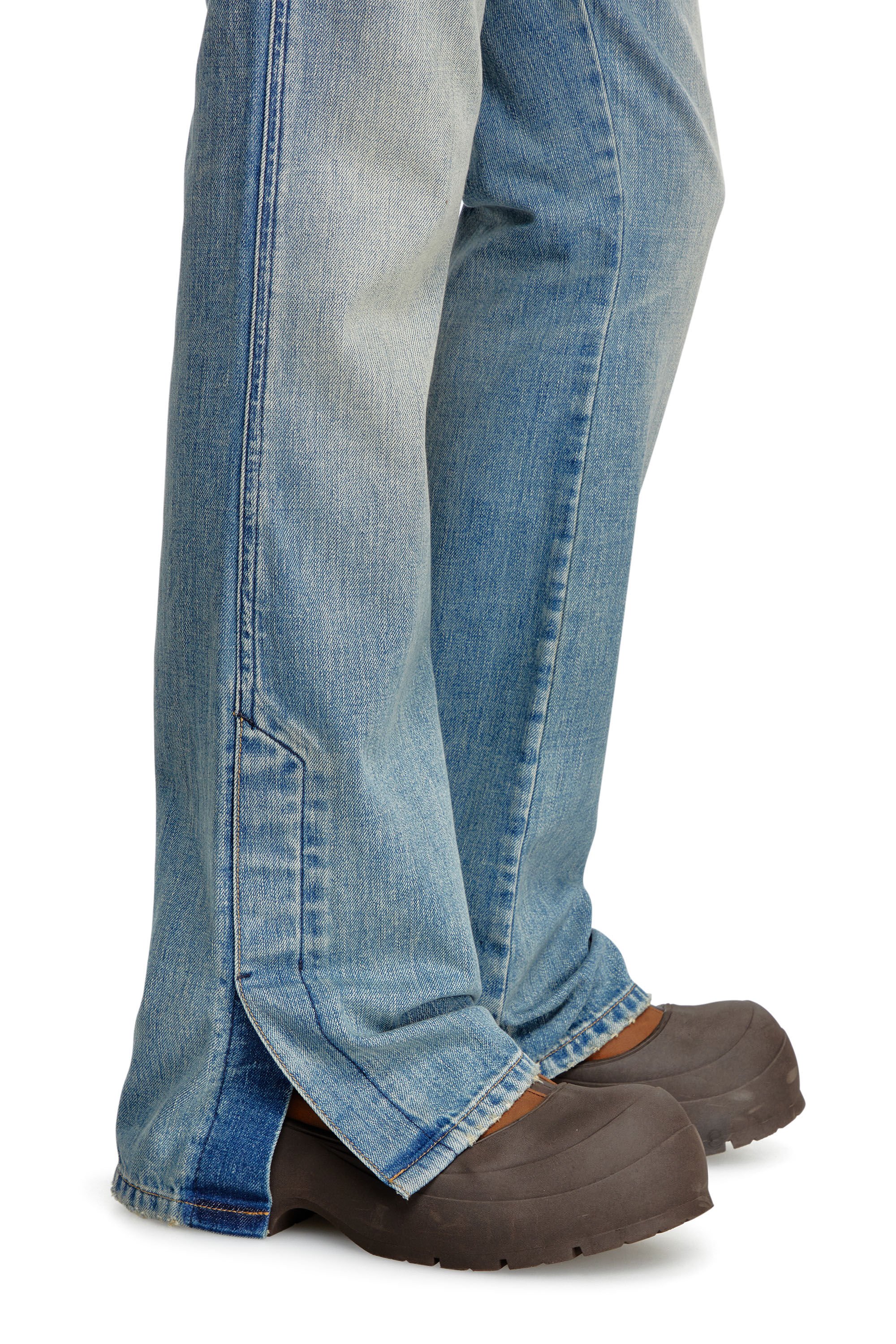 Diesel - Bootcut Jeans D-Backler 0GRDN, Hombre Bootcut Jeans - D-Backler in Azul marino - Image 5