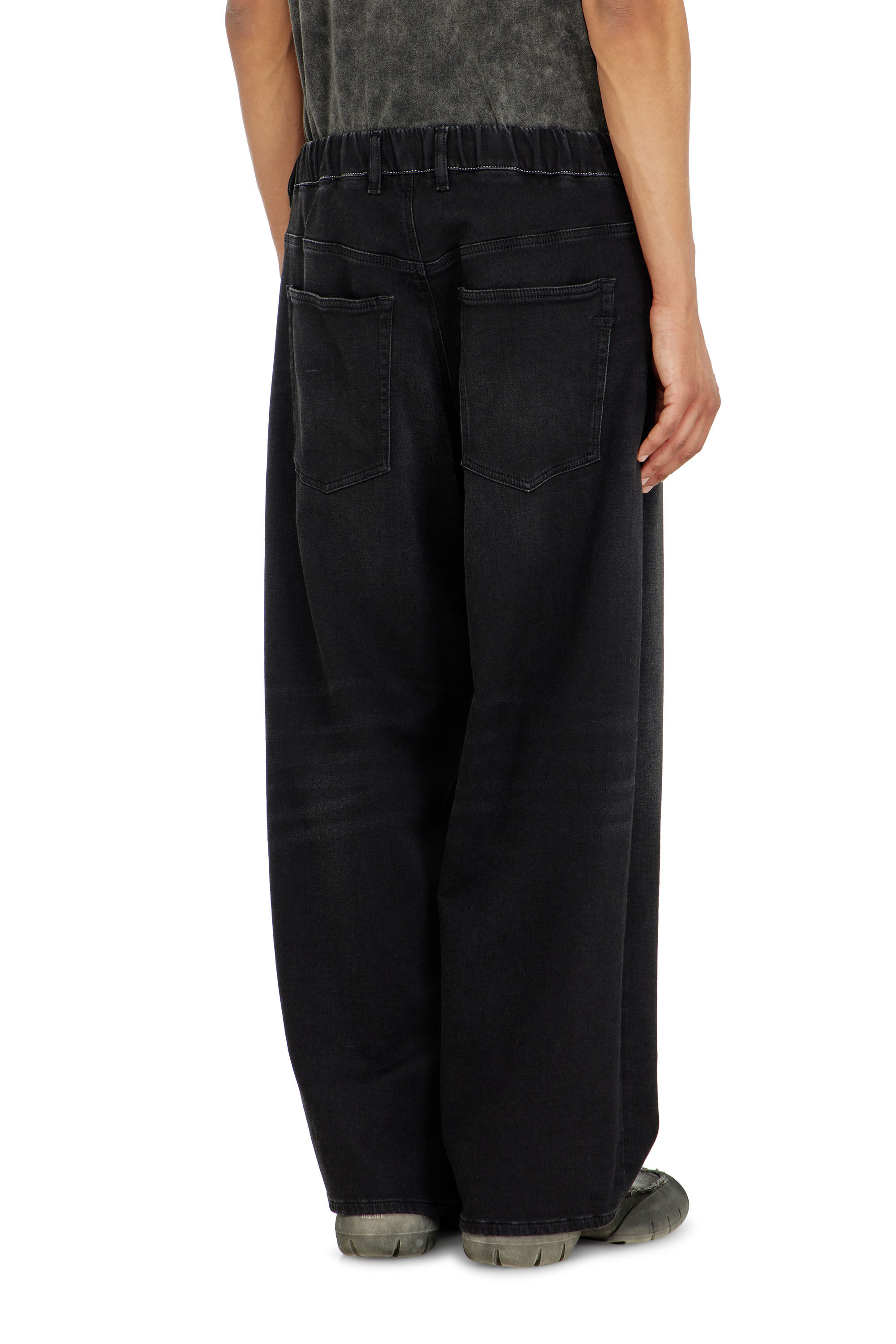 Diesel - Relaxed 2097 D-Enim-M Joggjeans&reg; 09P90 Unisex, Negro/Gris oscuro - 3