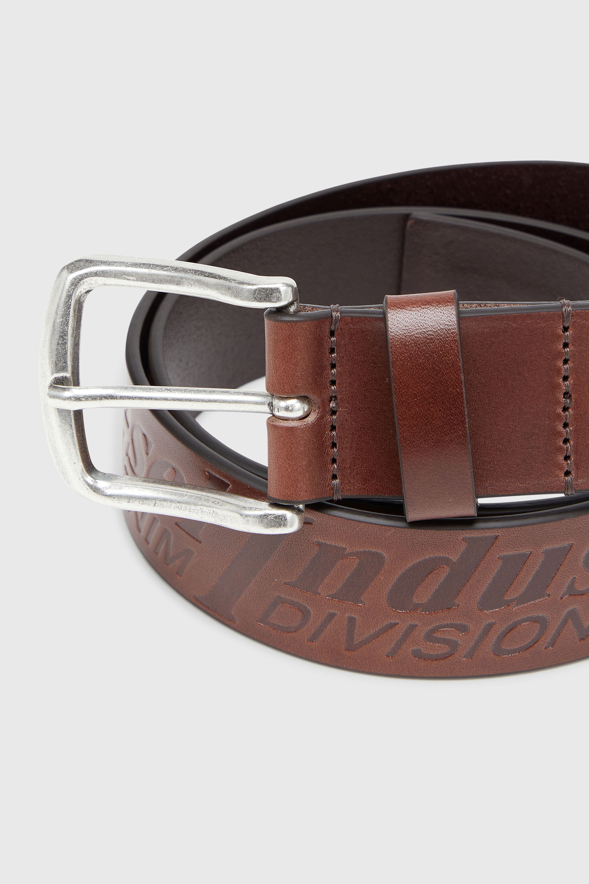 Diesel - B-FLAG-D EMBOSSED, Cintur&oacute;n 4 cm de cuero con logo grabado Hombre in Marr&oacute;n - 3