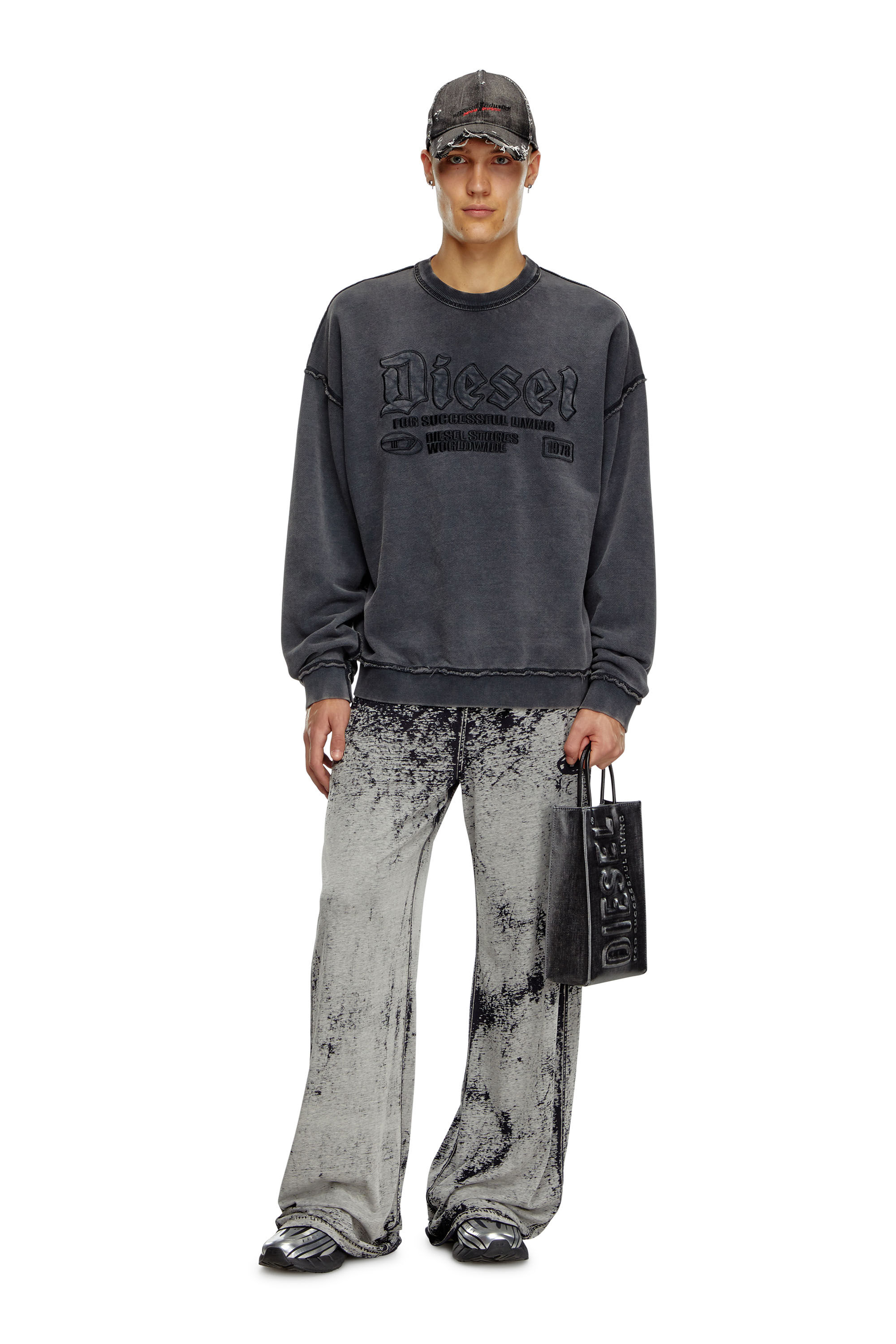 Diesel - DSL 3D SHOPPER M X, Dsl 3D M-Bolso tote de denim recubierto con efecto solarizado Hombre in Negro - 6