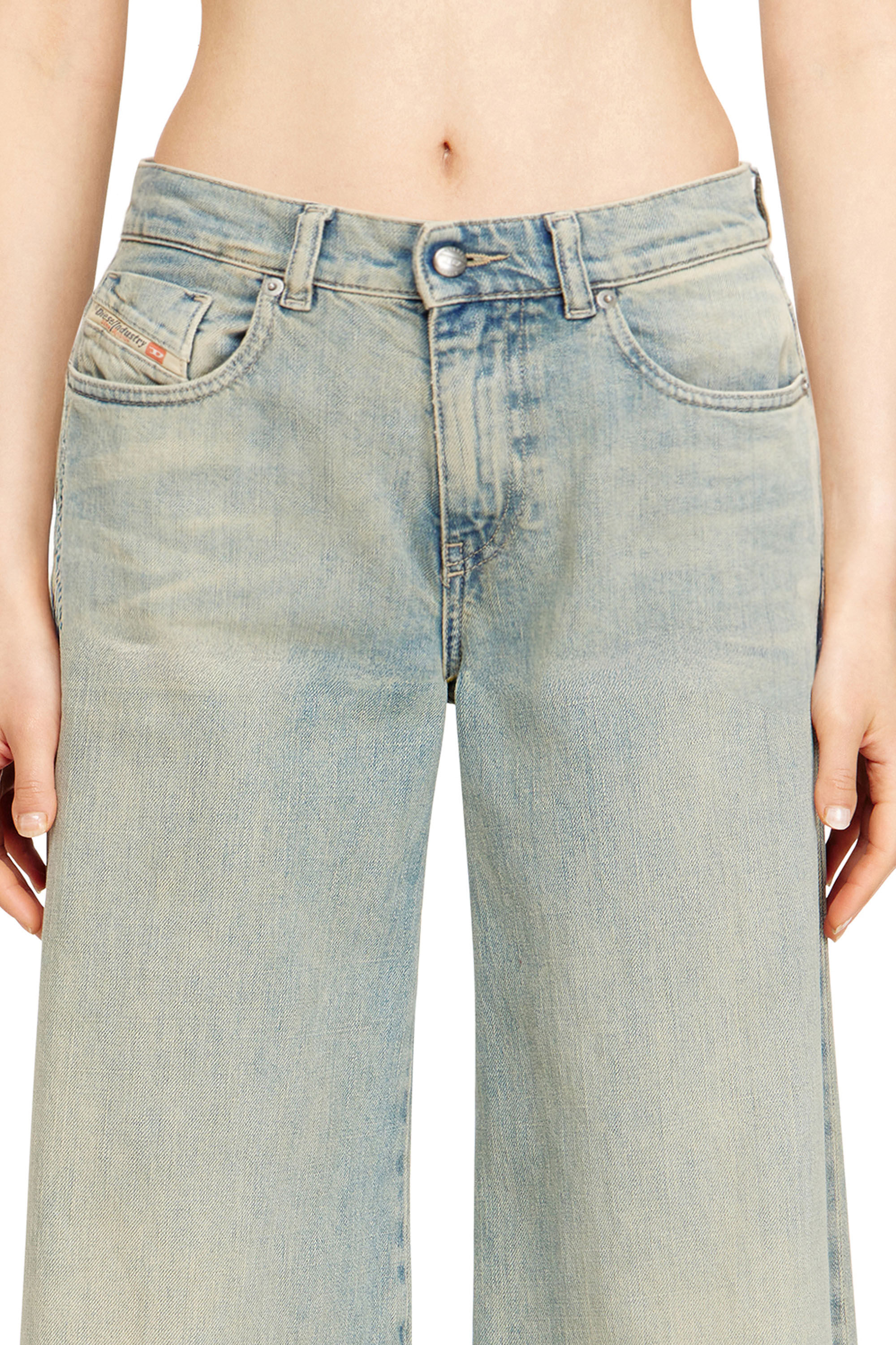 Diesel - Flare Jeans 1978 D-Akemi 09N33 Mujer, Azul medio - 5