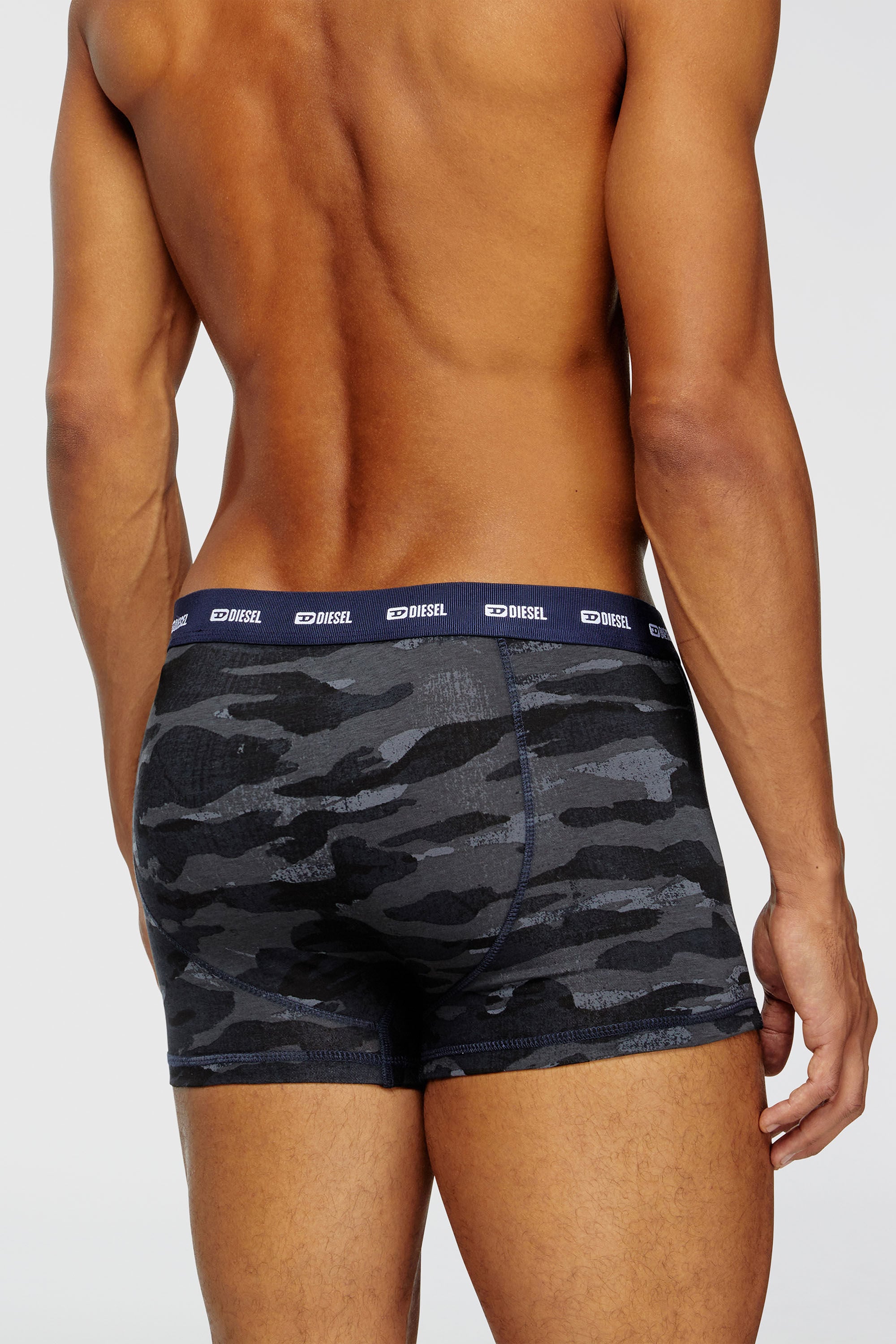 Diesel - DAMIEN-UTLT-3PACK, Paquete de tres b&oacute;xers lisos y de camuflaje Hombre in Multicolor - 4