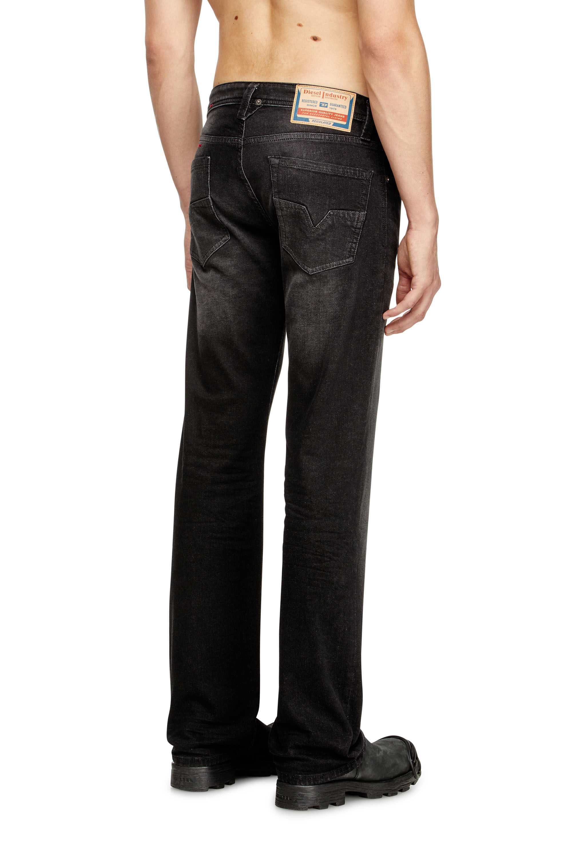 Diesel - Regular Jeans 1985 Larkee 0DBDT Hombre, Negro/Gris oscuro - 4