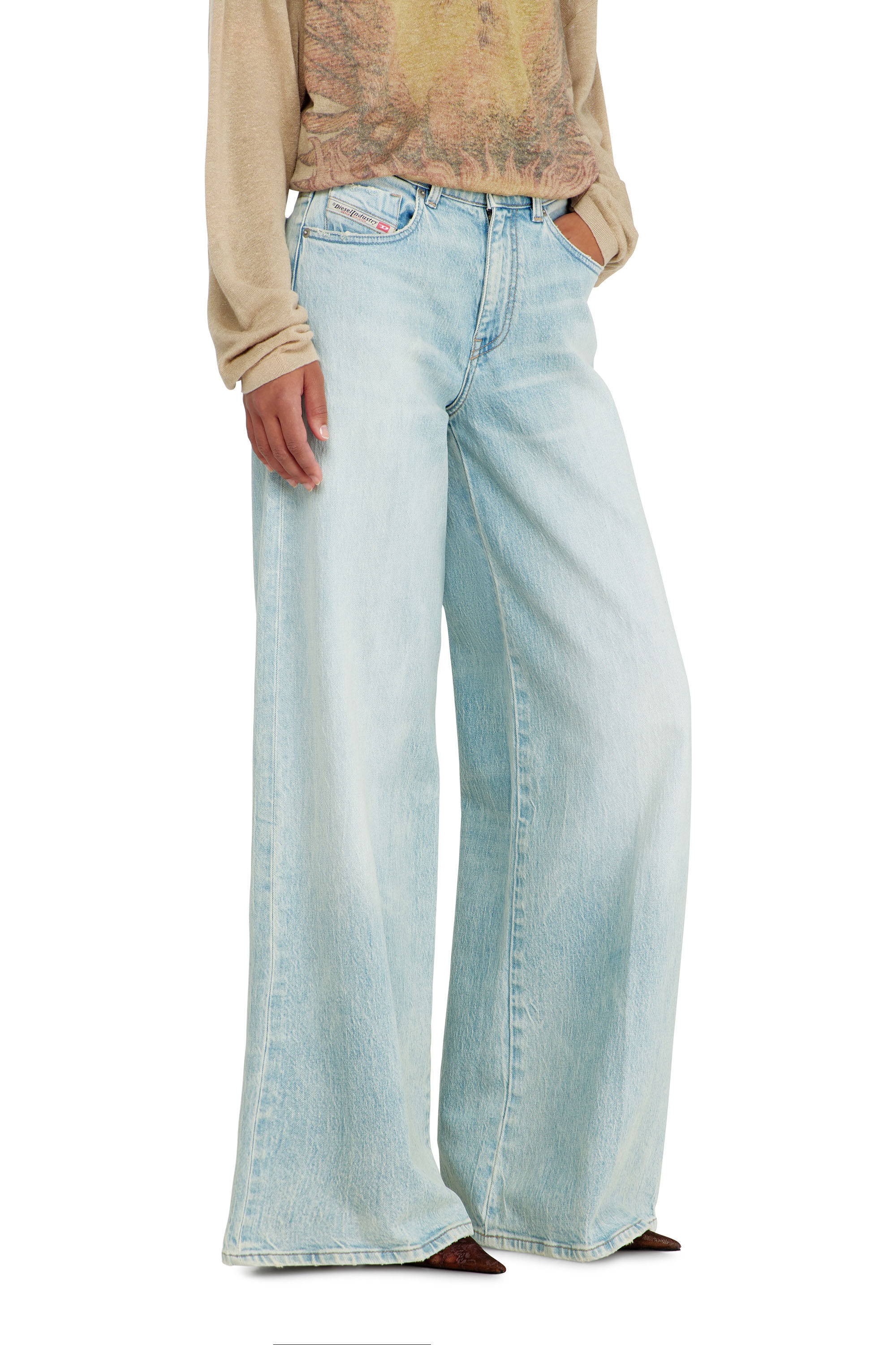 Diesel - Flare Jeans 1978 D-Akemi 0KBBX Mujer, Azul Claro - 7