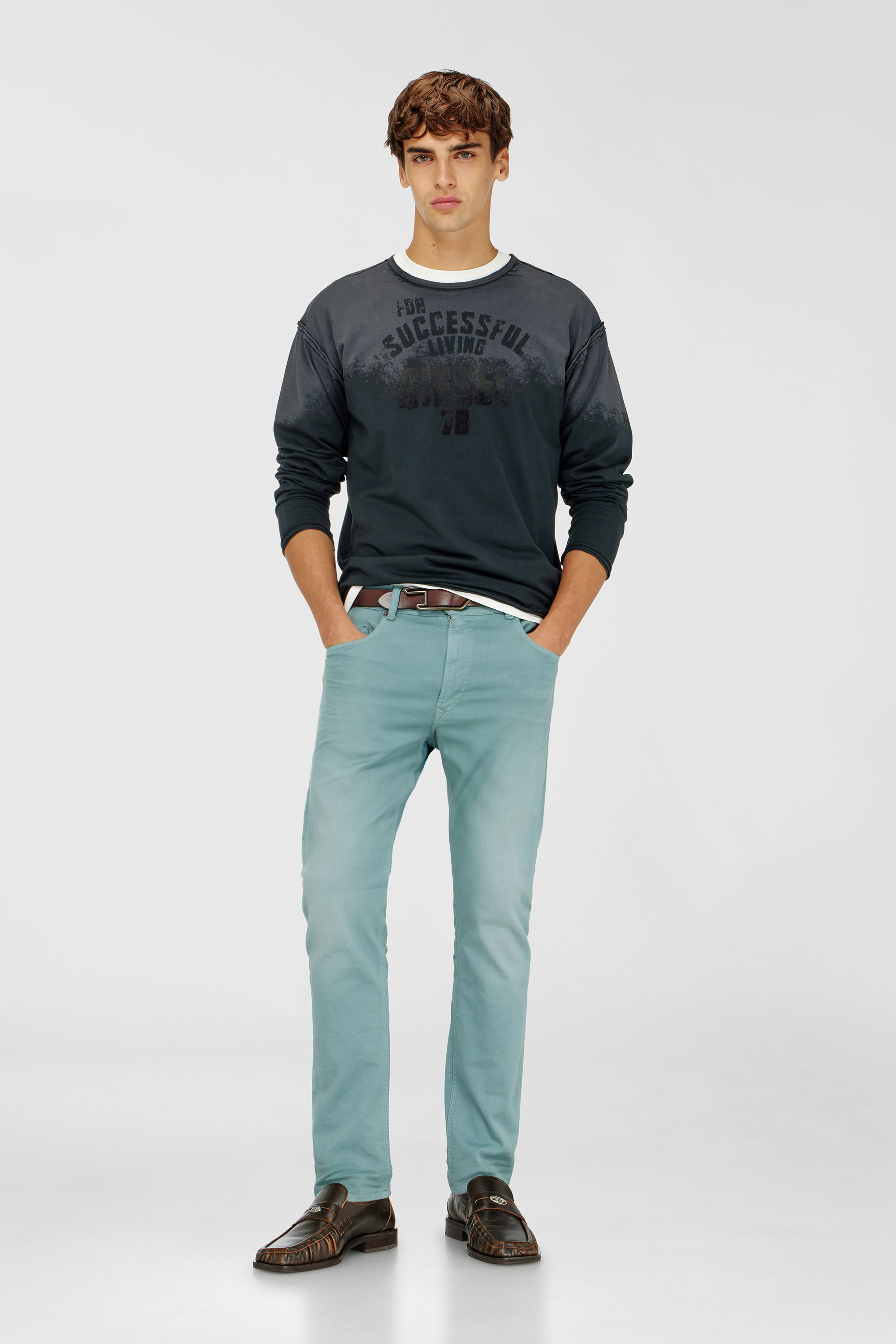 Diesel - Regular 2032 D-Krooley-BW Joggjeans&reg; 0670M Hombre, Celeste - 1