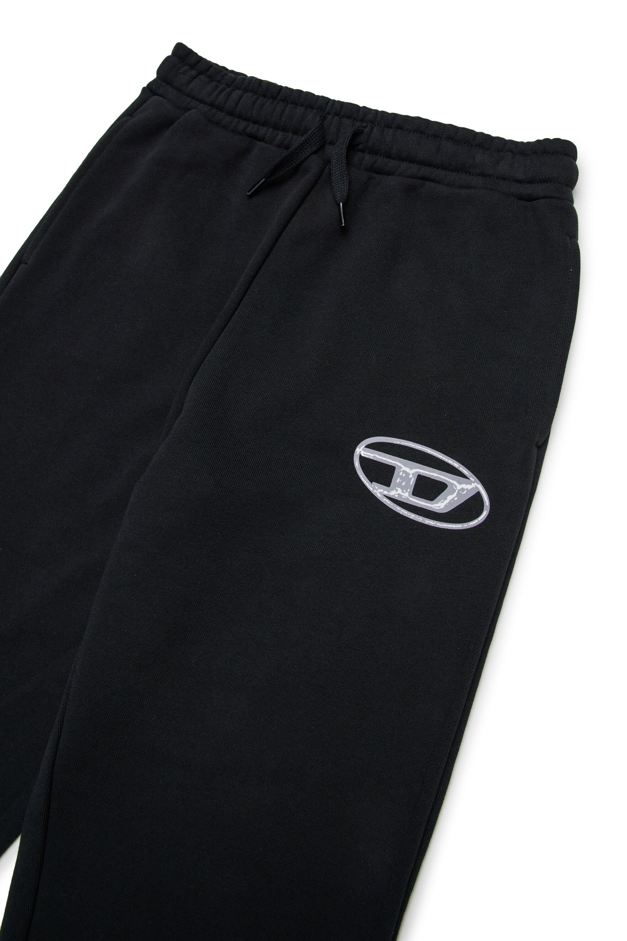 POSTIV, Black