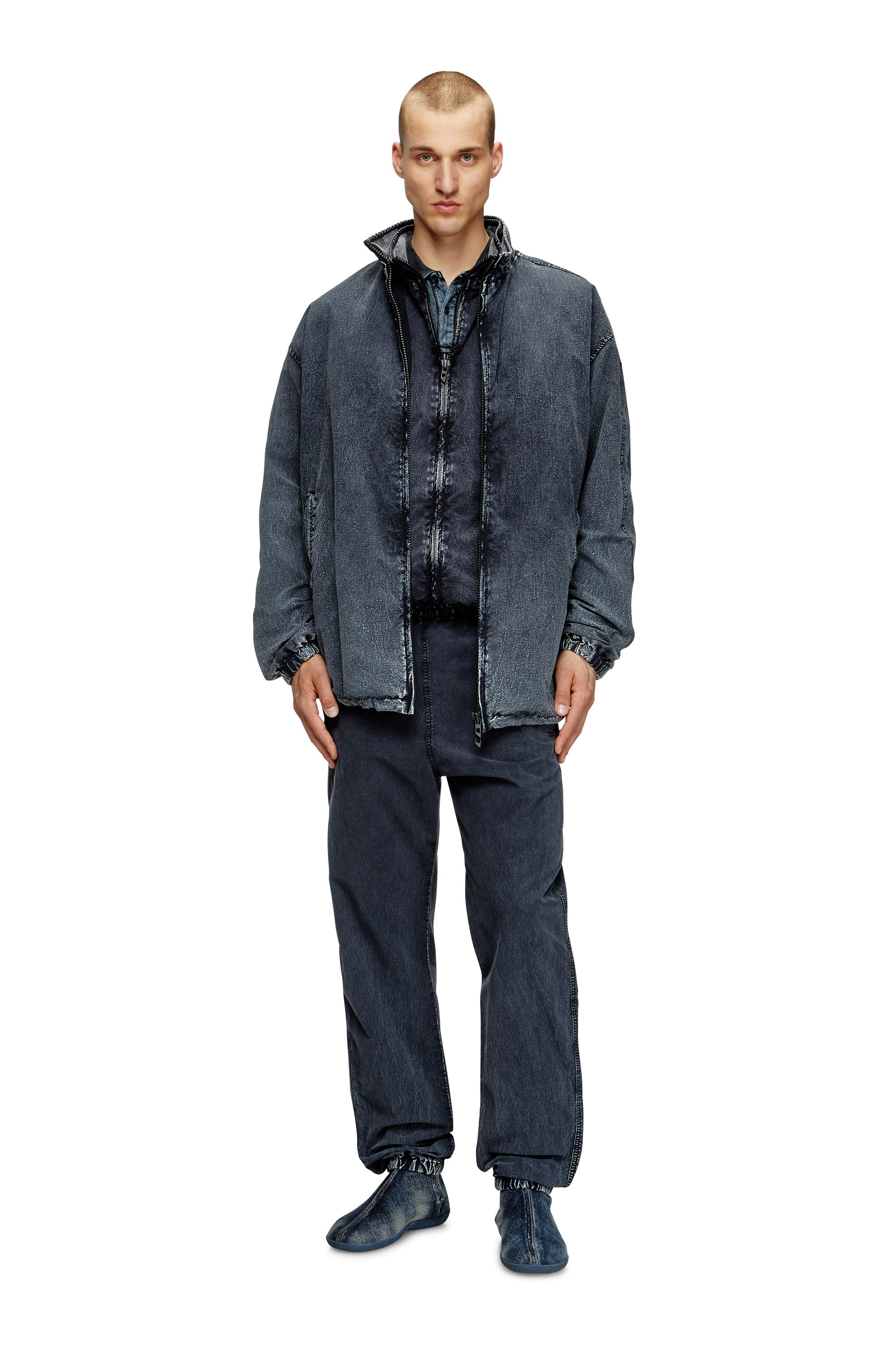 Diesel - P-WILSON, Pantalones en taslan de nailon reciclado Hombre in Azul marino - 1