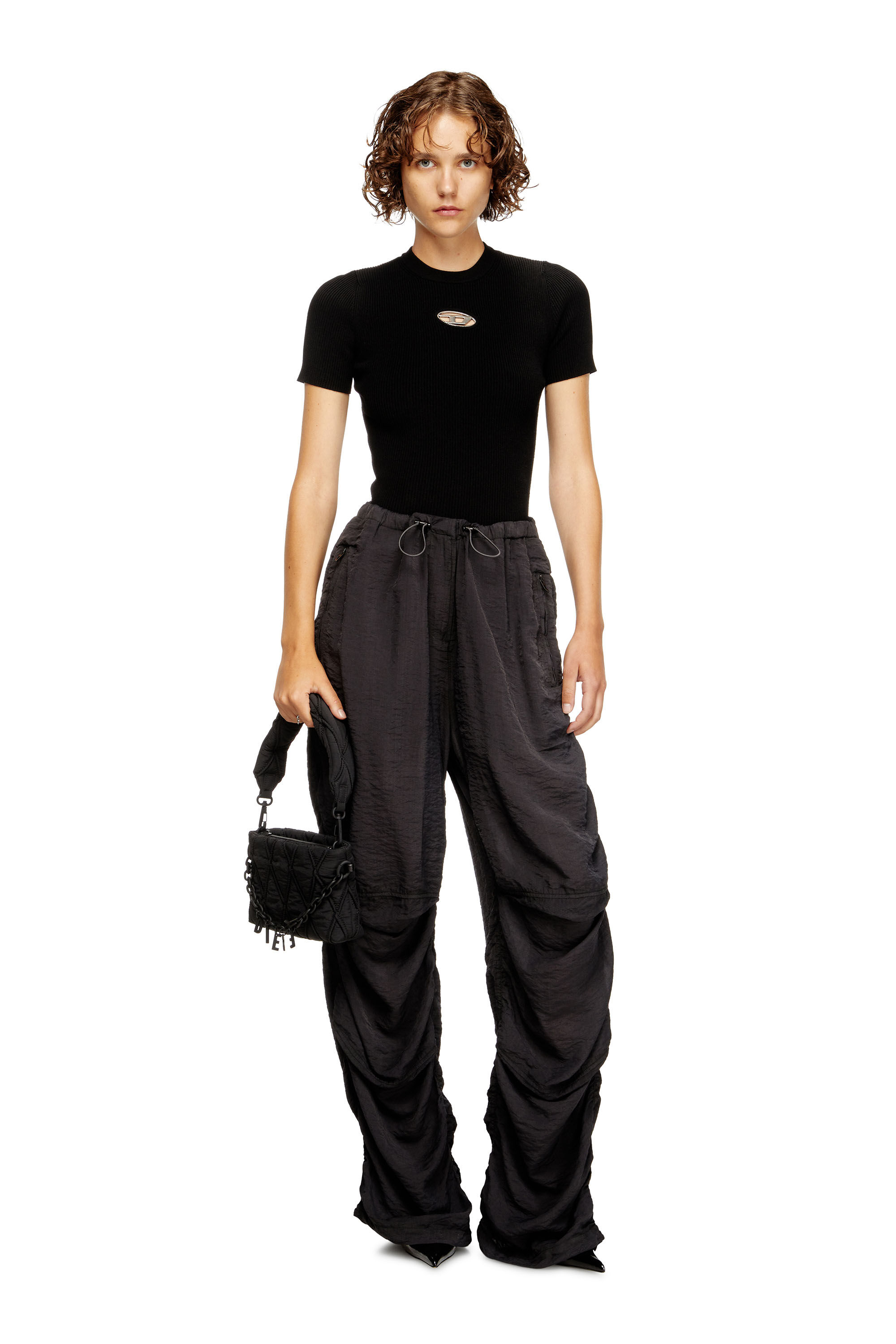 Diesel - M-VALARI-SS, Jersey de manga corta con Oval D de metal Mujer in Negro - 1