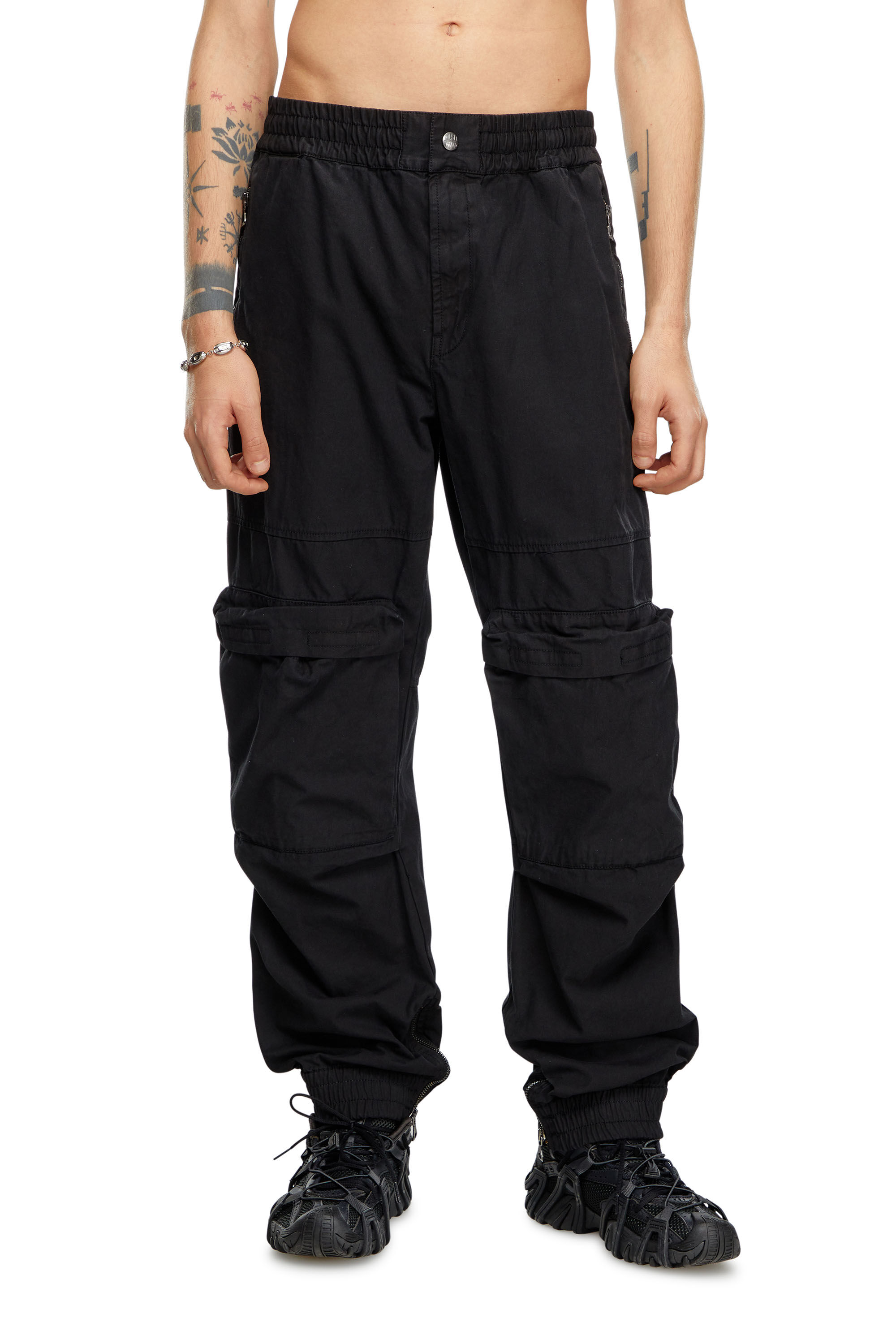 Diesel - P-BEECK, Hombre Pantalones cargo de algodón orgánico desteñido in Negro - Image 3